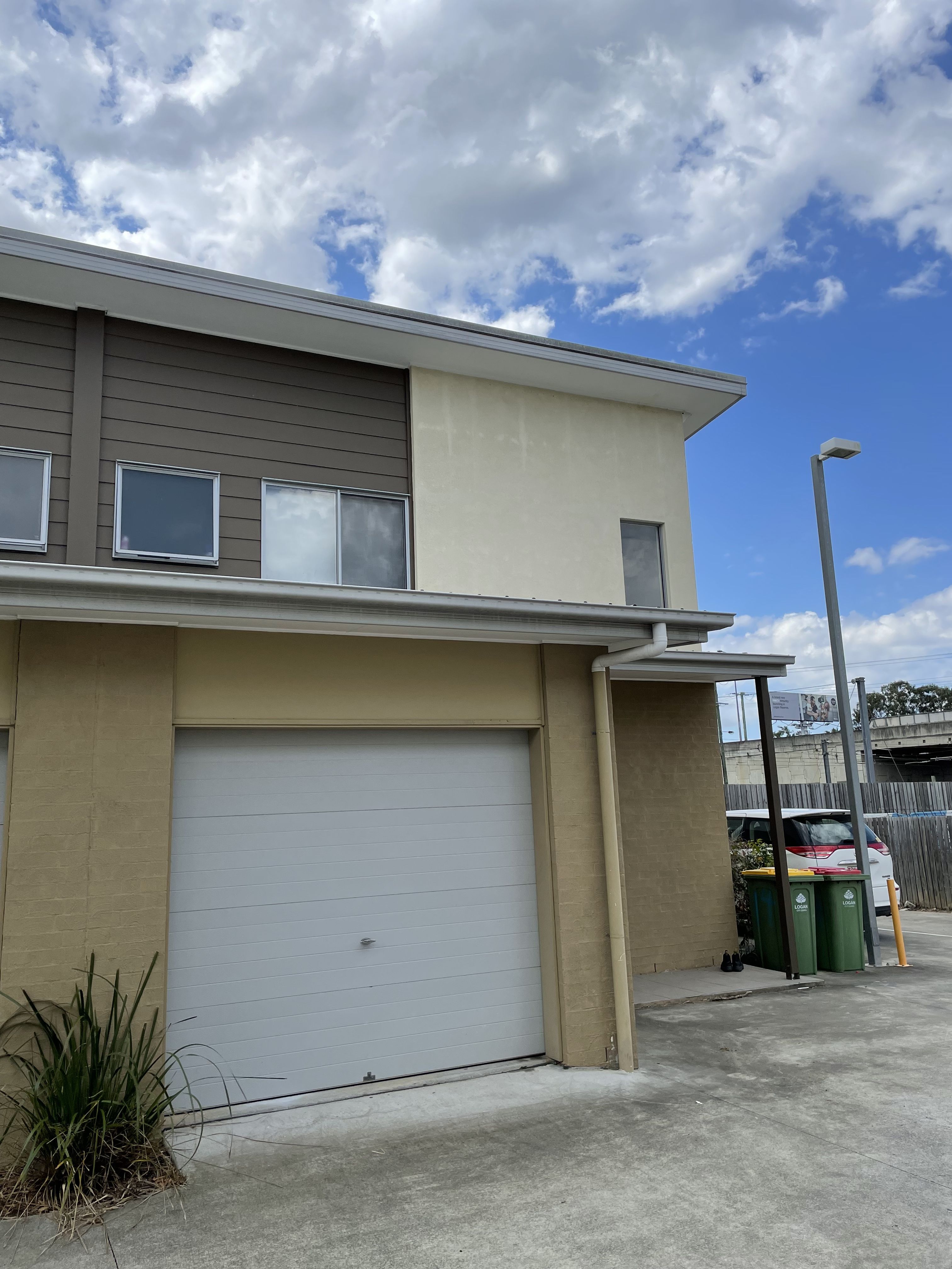 8 East Street, Kingston QLD 4114