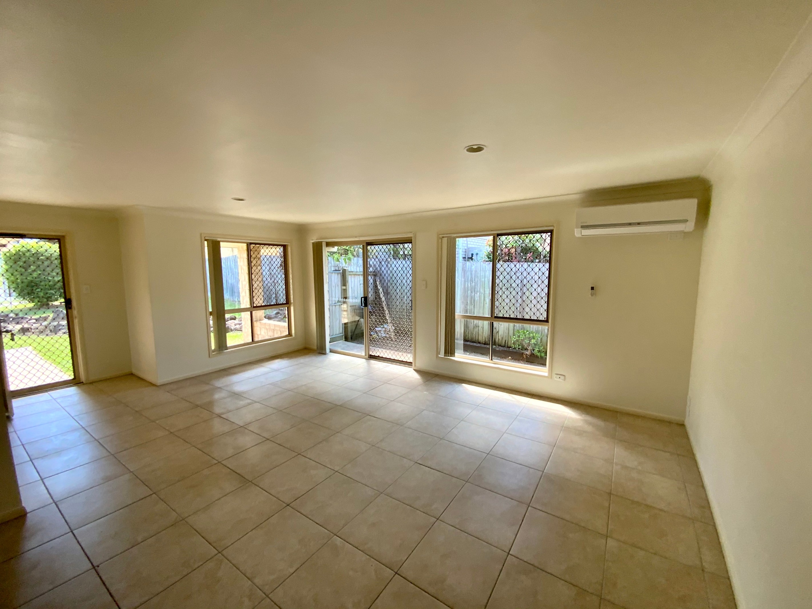 1/78 Eugaree Street, Southport, QLD 4215