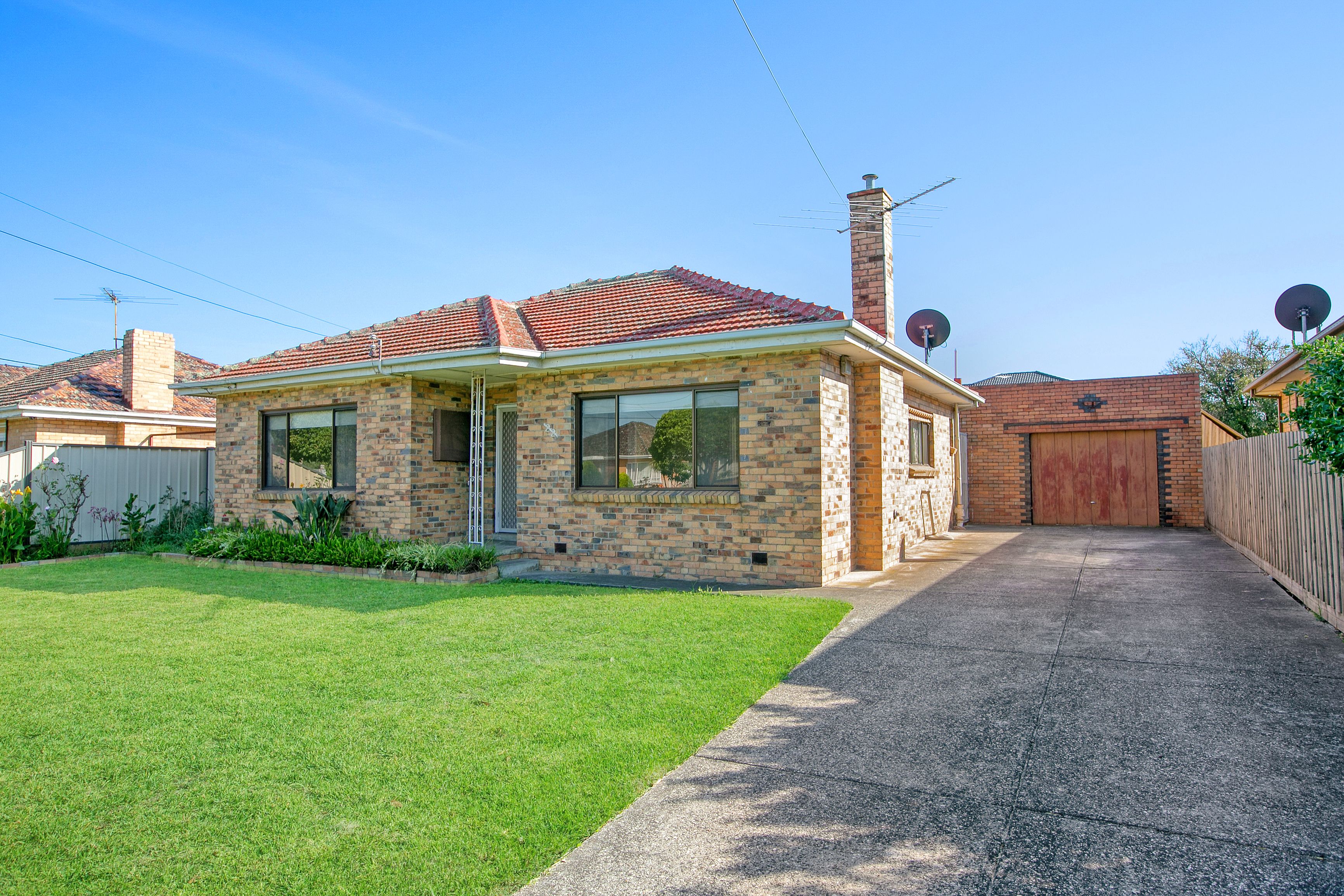 22 Merrilands Road, Reservoir VIC 3073