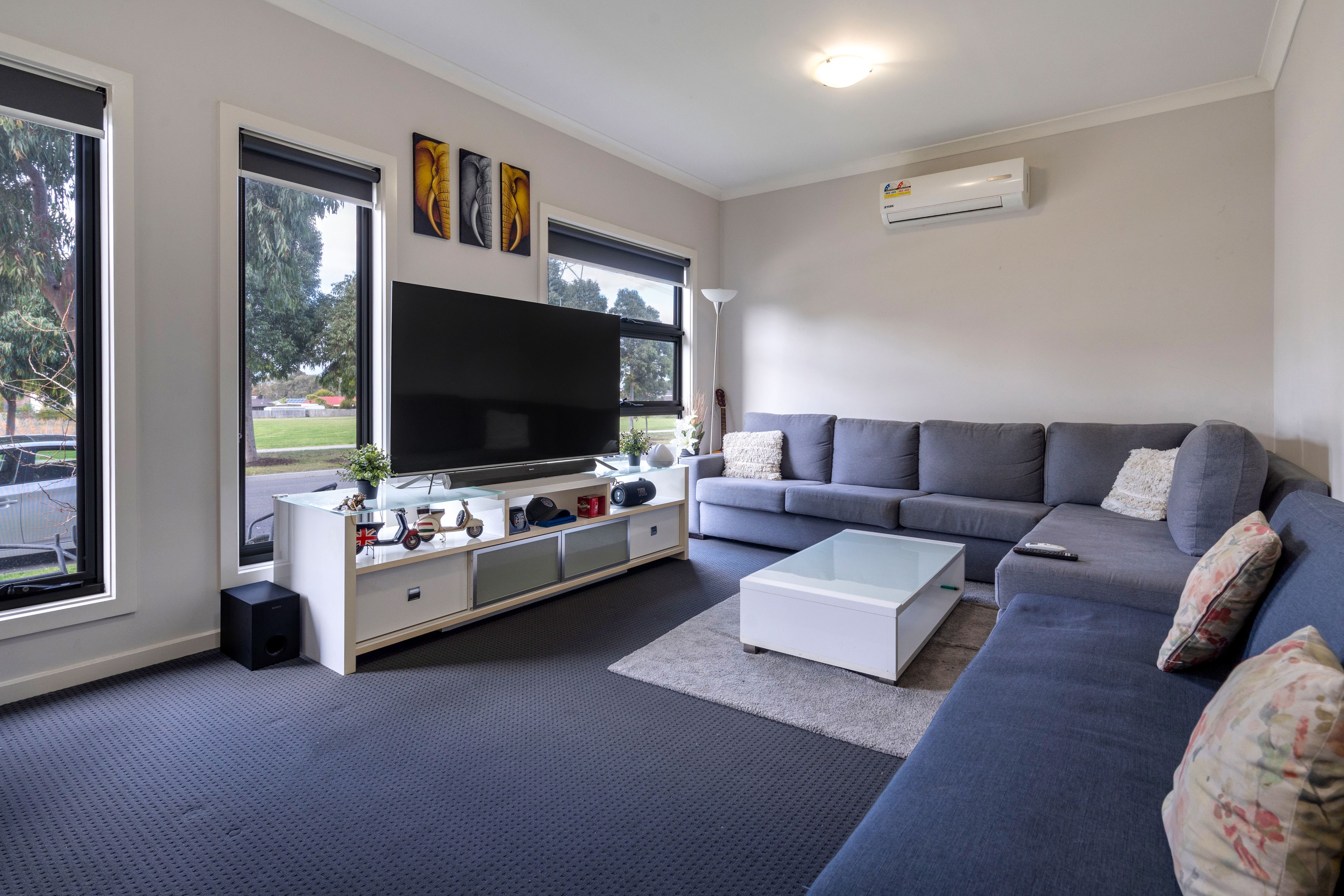 19 Everglade Crescent, Roxburgh Park, VIC 3064
