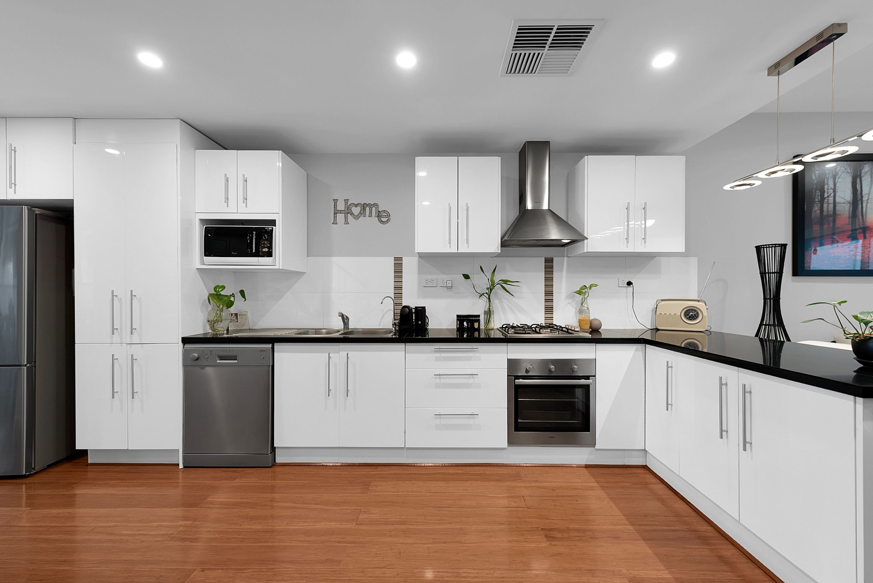 4 Pelican Lane, Mawson Lakes, SA 5095