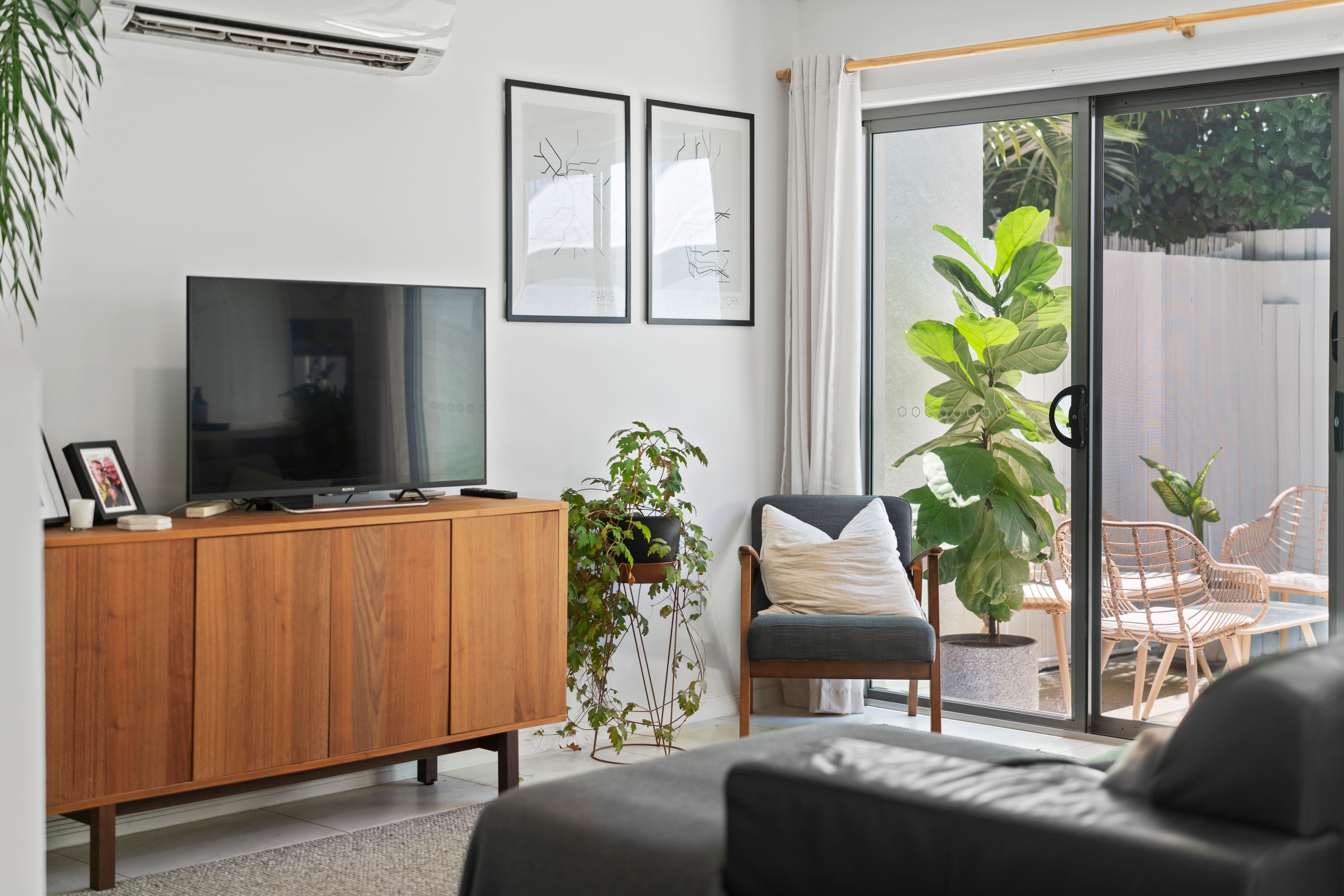 2/12 Sapphire Place, Elanora, QLD 4221