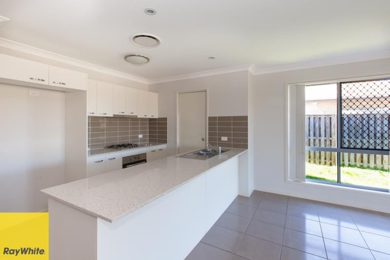 49 Pendragon Street, Raceview, QLD 4305