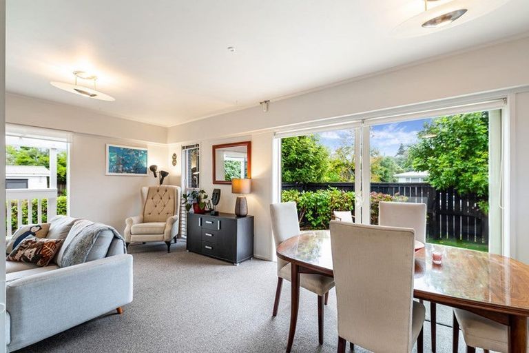 26 Lauderdale Road, Birkdale, North Shore City