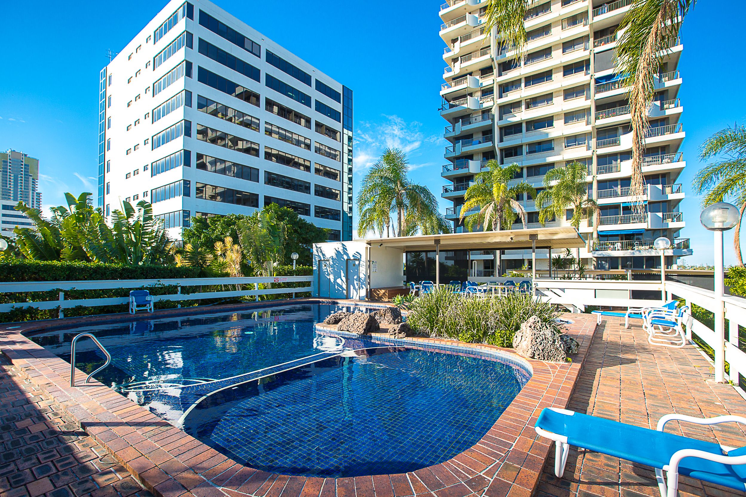 13E/10 Marine Parade, Southport, QLD 4215
