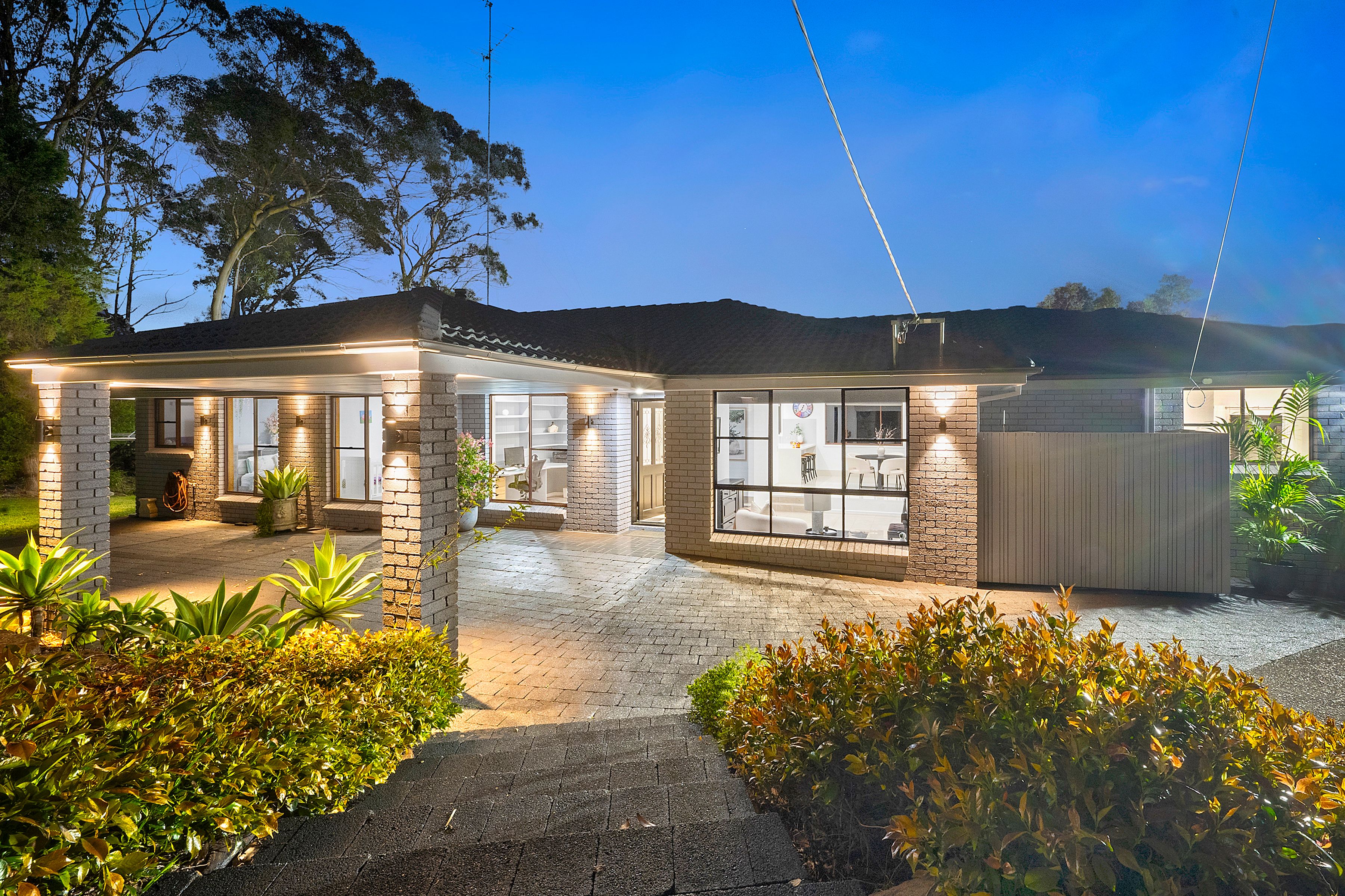 4 Elaine Place, Middle Dural, NSW 2158