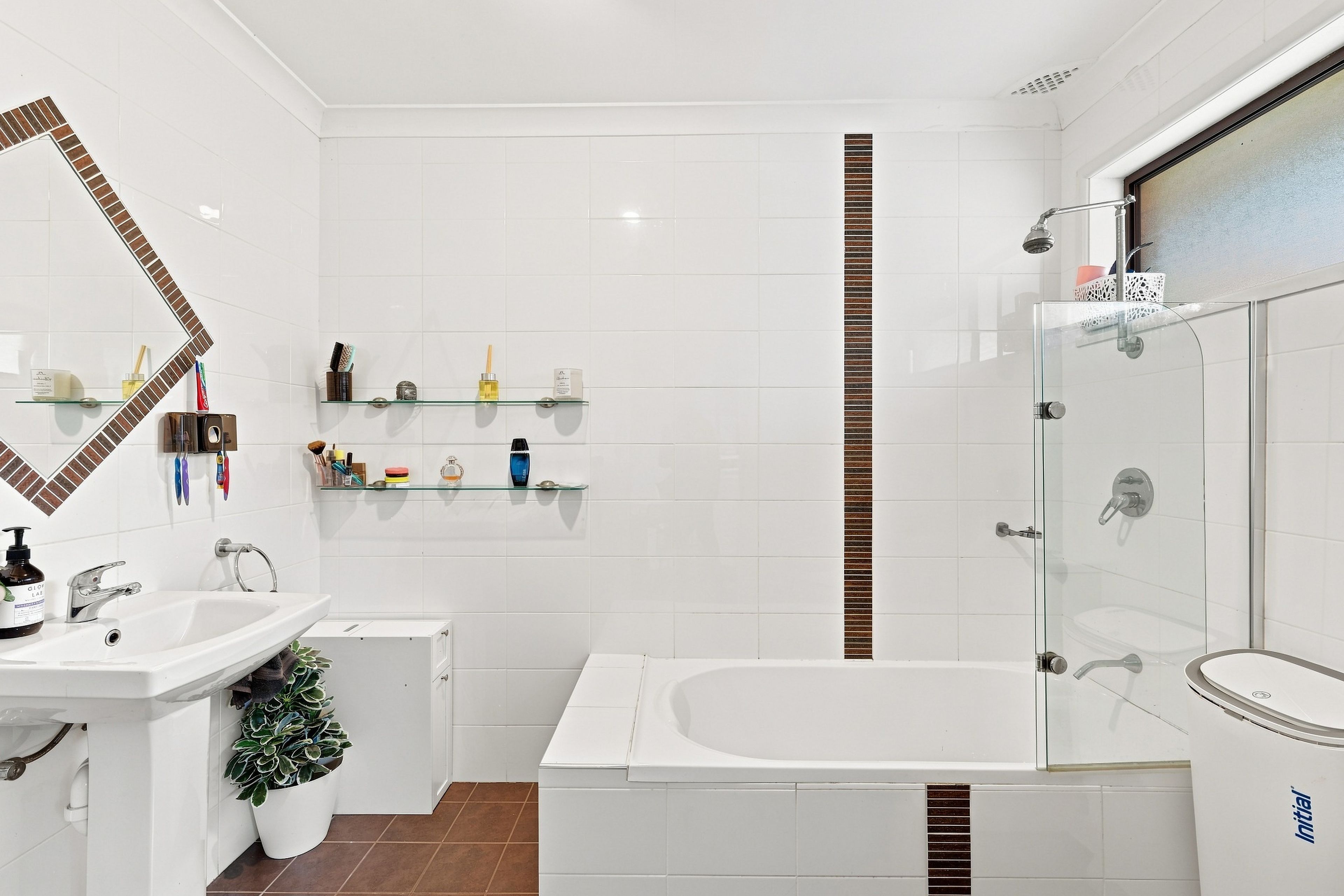 96 Hooke Street — photo 8 of 12