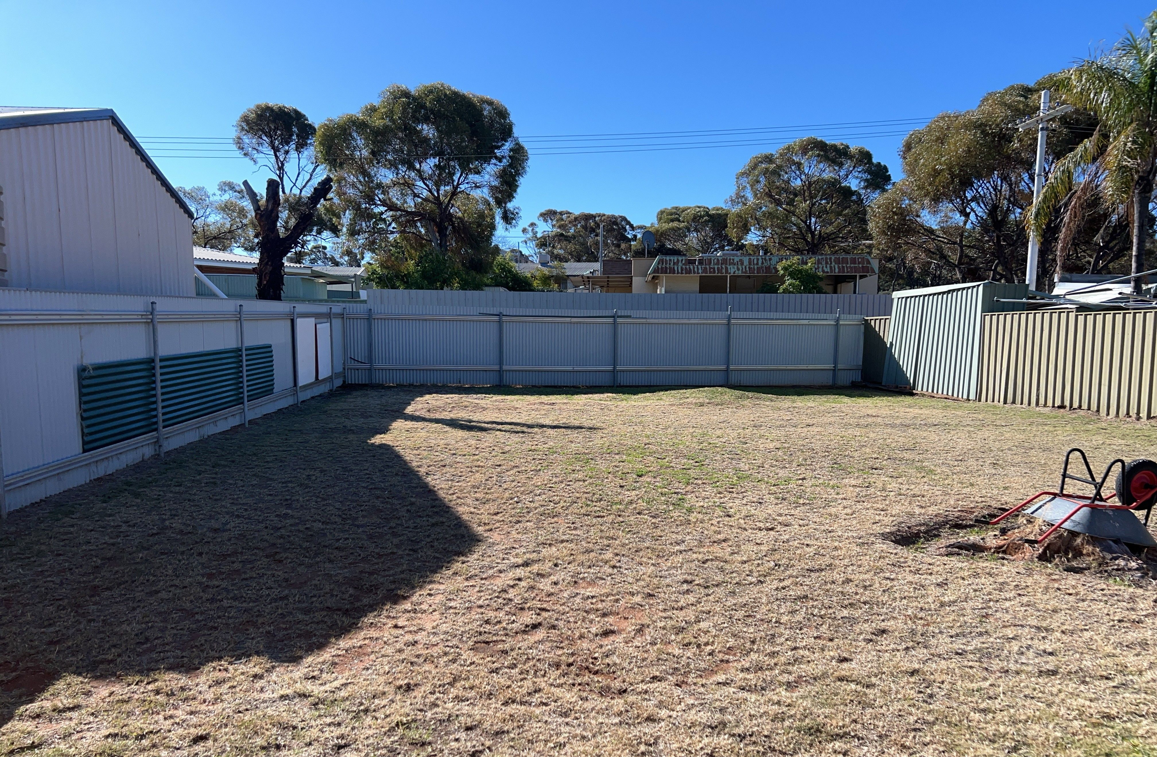33 Larkin Street — photo 11 of 11