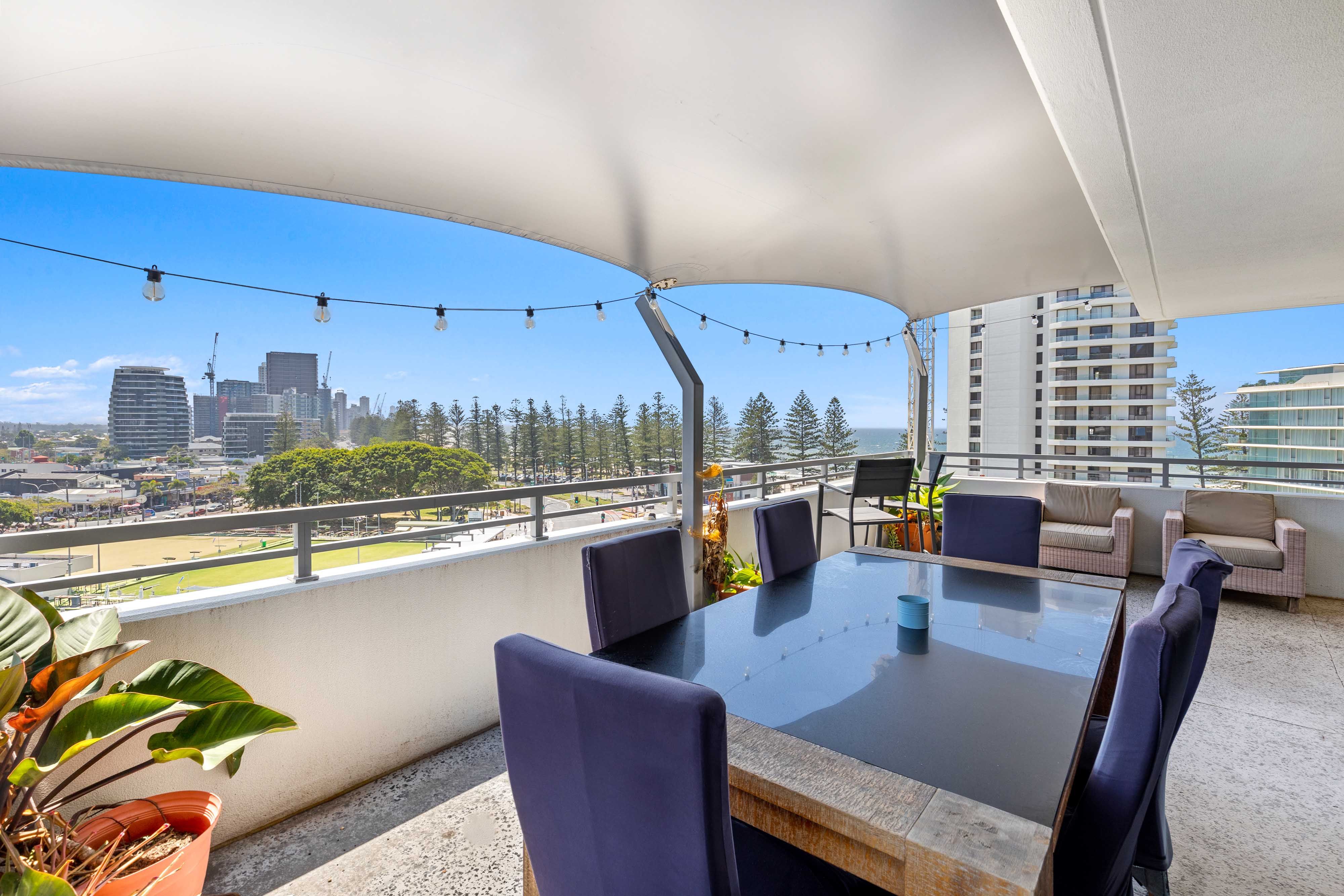 1129/1 Ocean Street — photo from Ray White Broadbeach