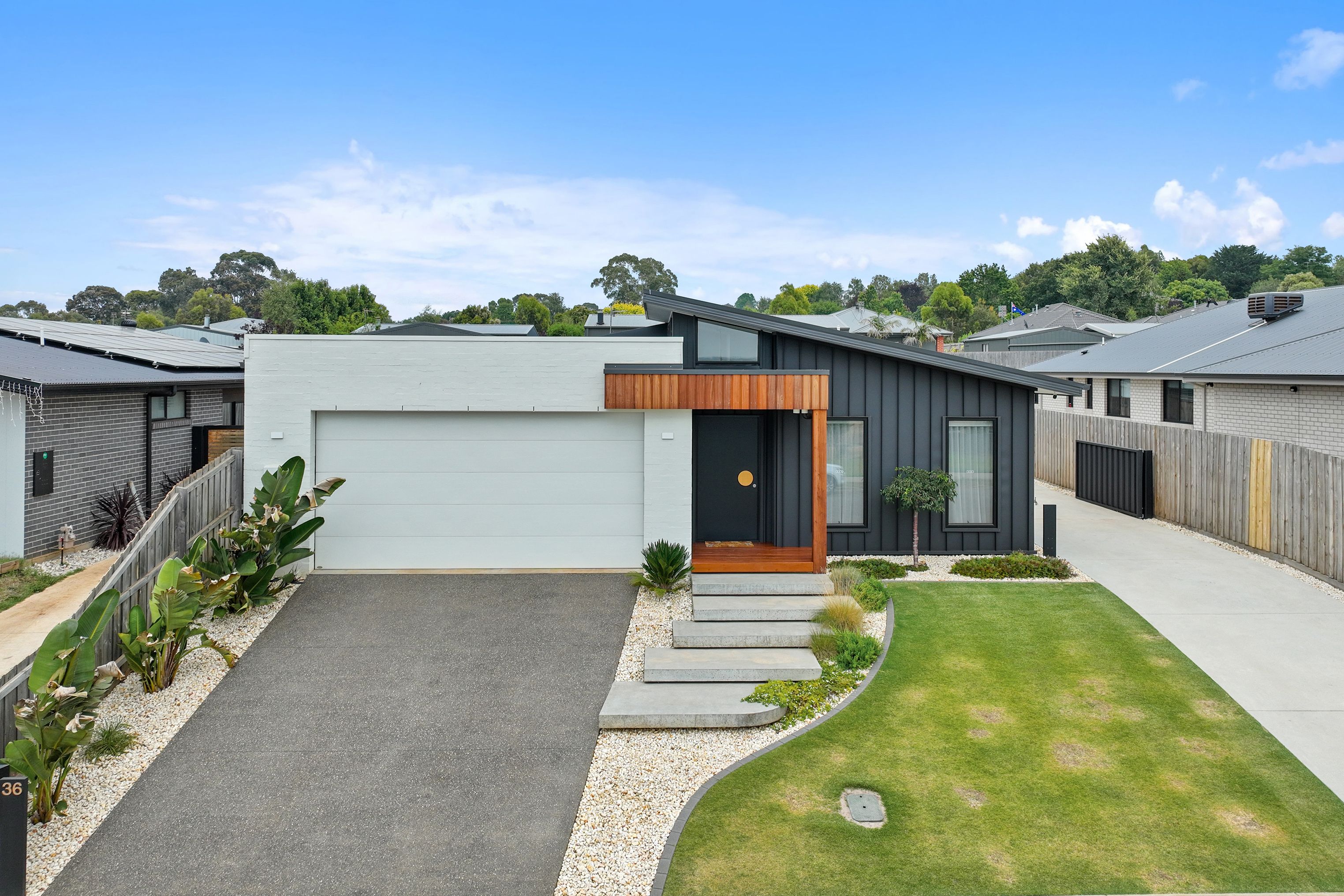 36 Rayson Drive, Leongatha, VIC 3953