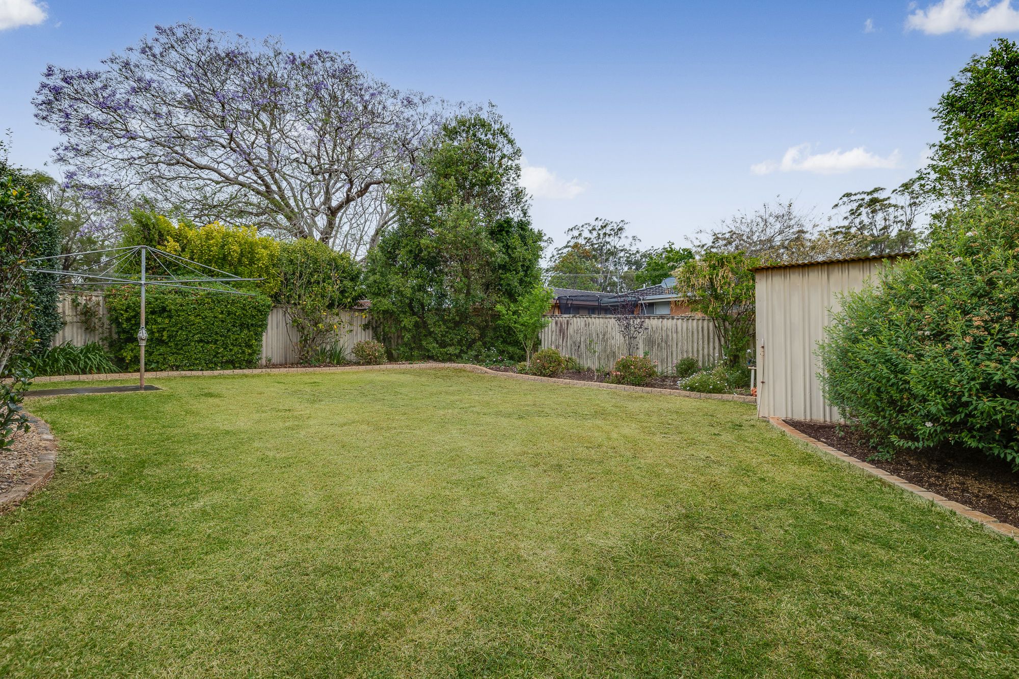 16 Weller Street — photo 14 of 16