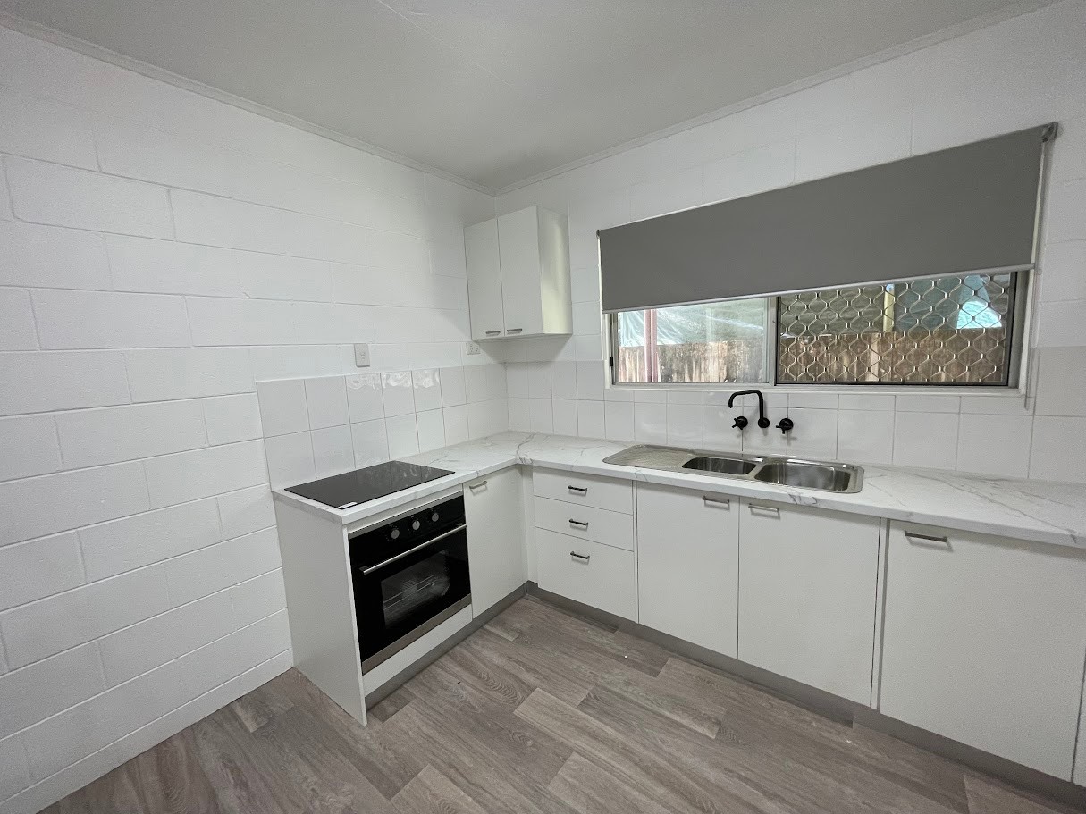 2/48 Toogood Road, Woree, QLD 4868