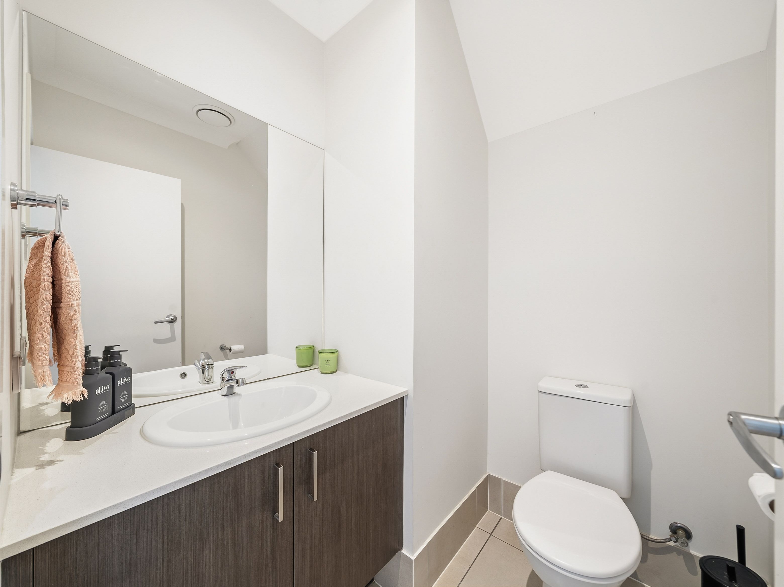 5 Altona Street — photo 15 of 30