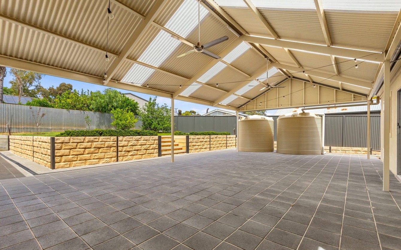 57 Lyndoch Road — photo 14 of 14