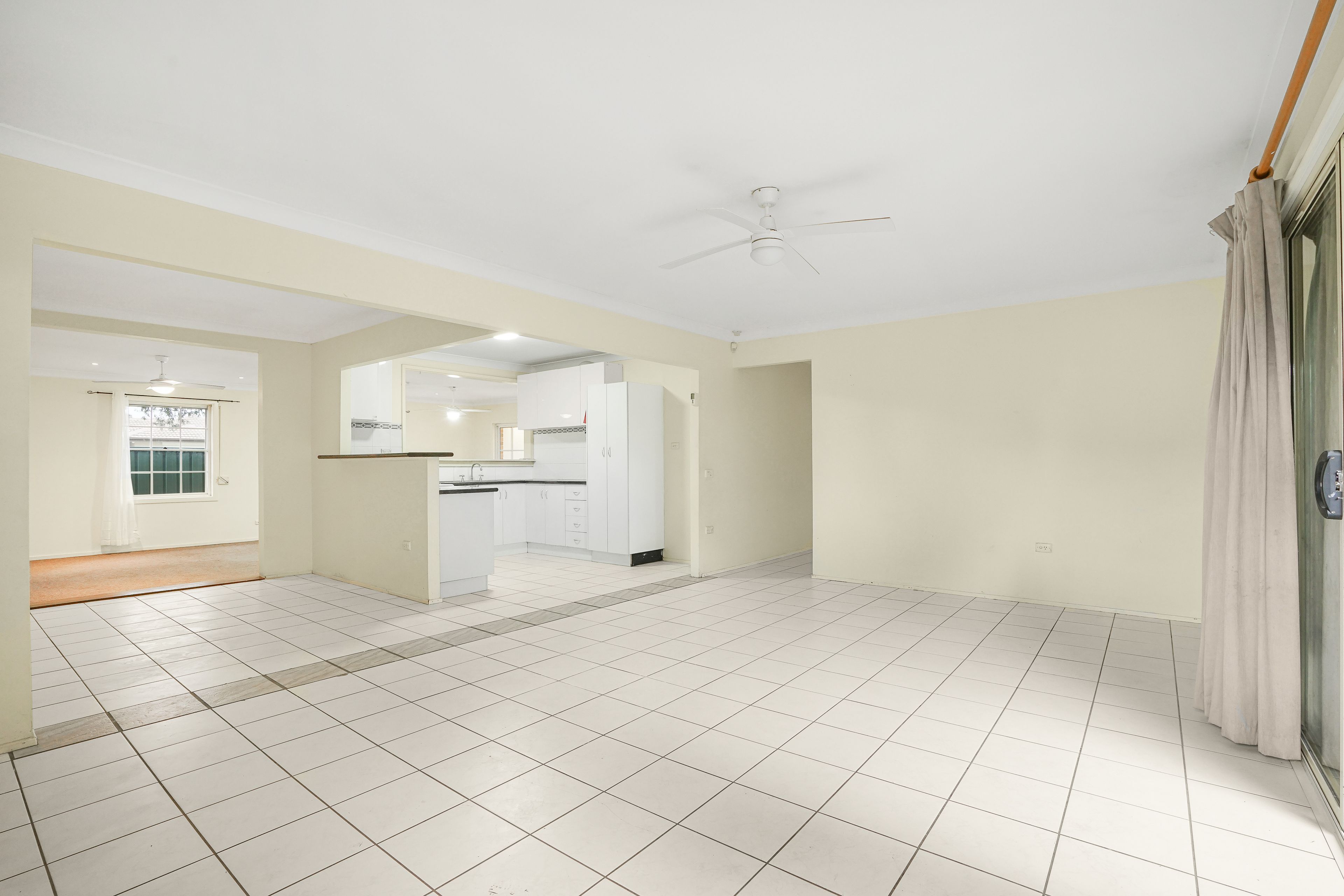 1 Maroni Place, St Clair, NSW 2759