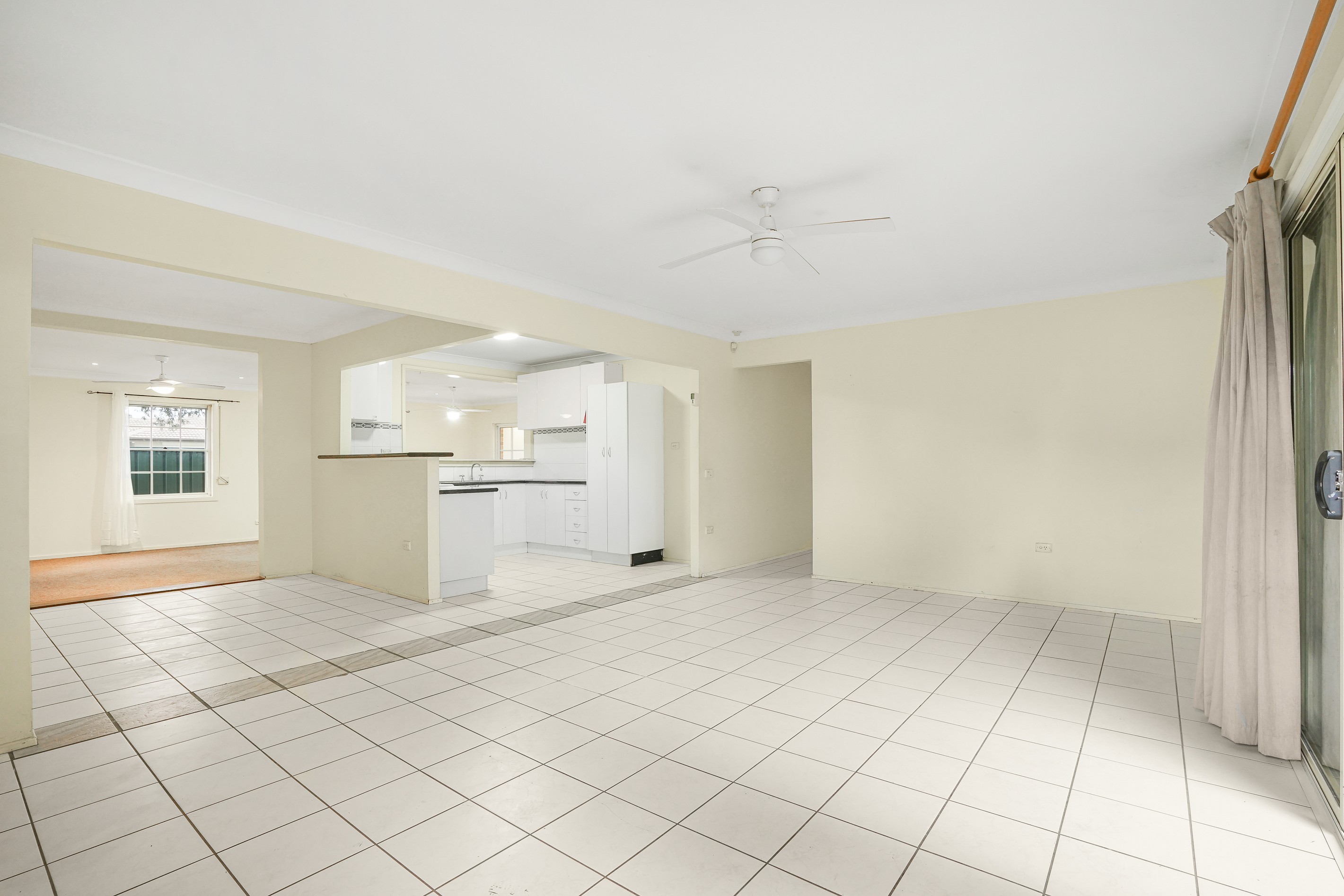 1 Maroni Place, St Clair, NSW 2759