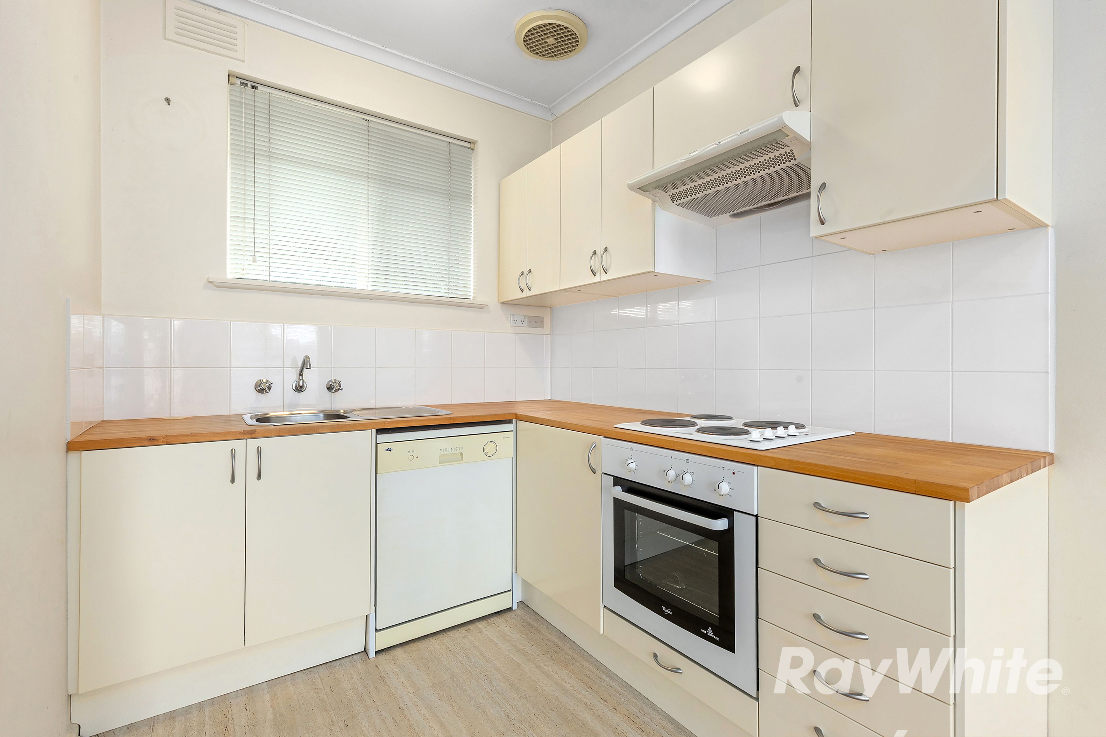 13/6 Newman Avenue, Carnegie, VIC 3163