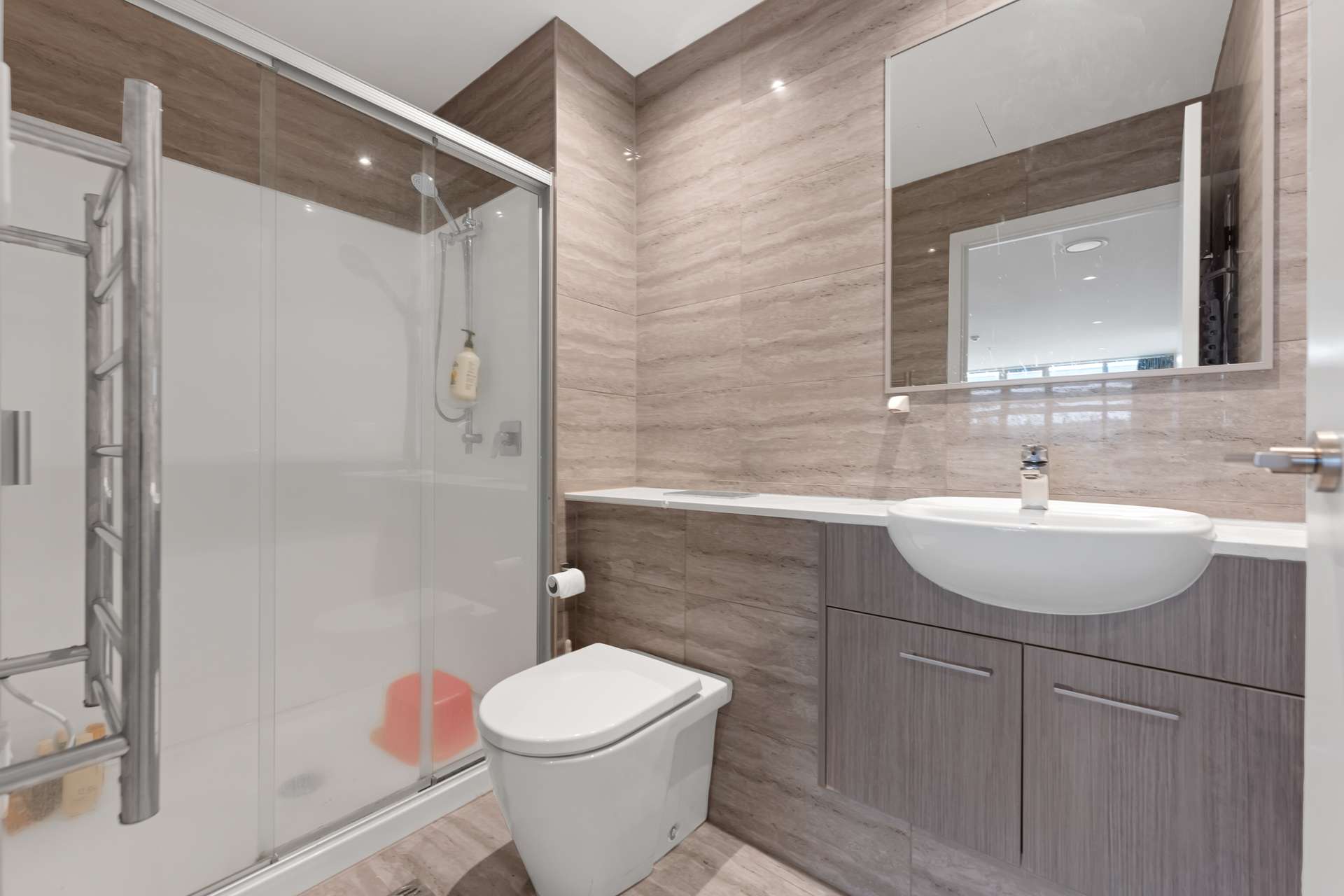 509/1 Rose Garden Lane photo 15