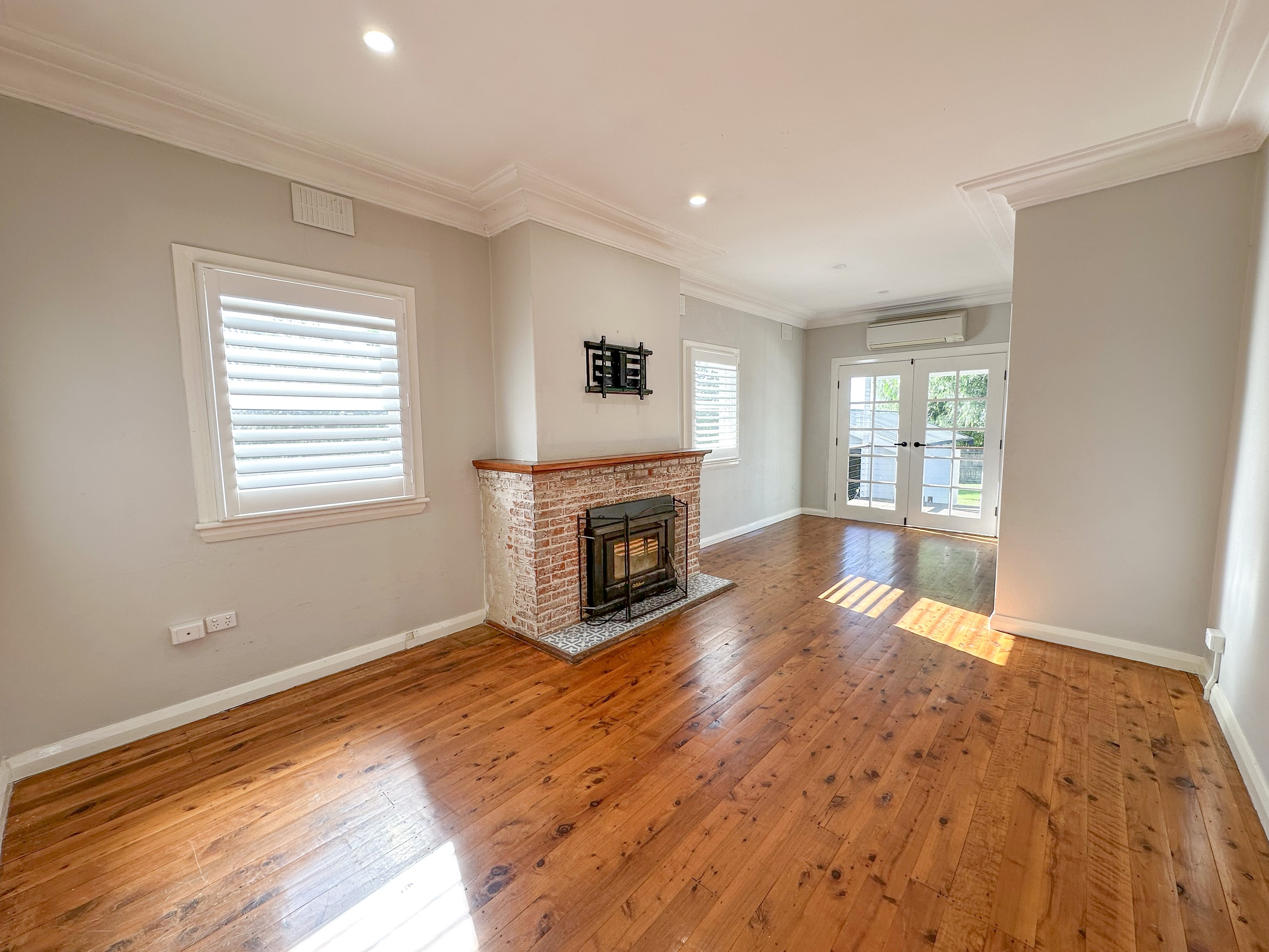 228 Peel Street, Bathurst, NSW 2795