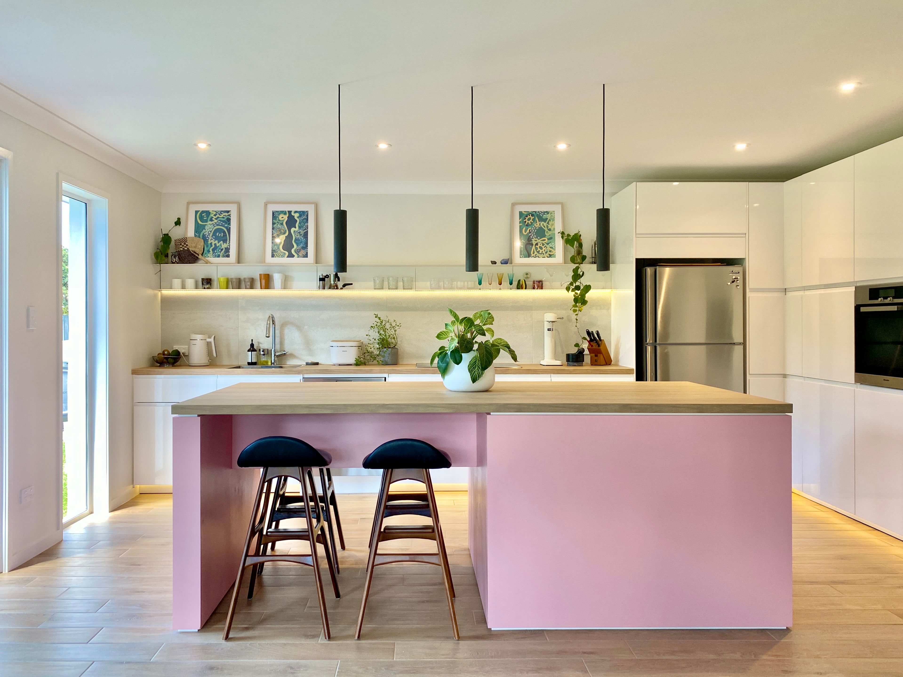 37 Wavell Avenue, Golden Beach, QLD 4551