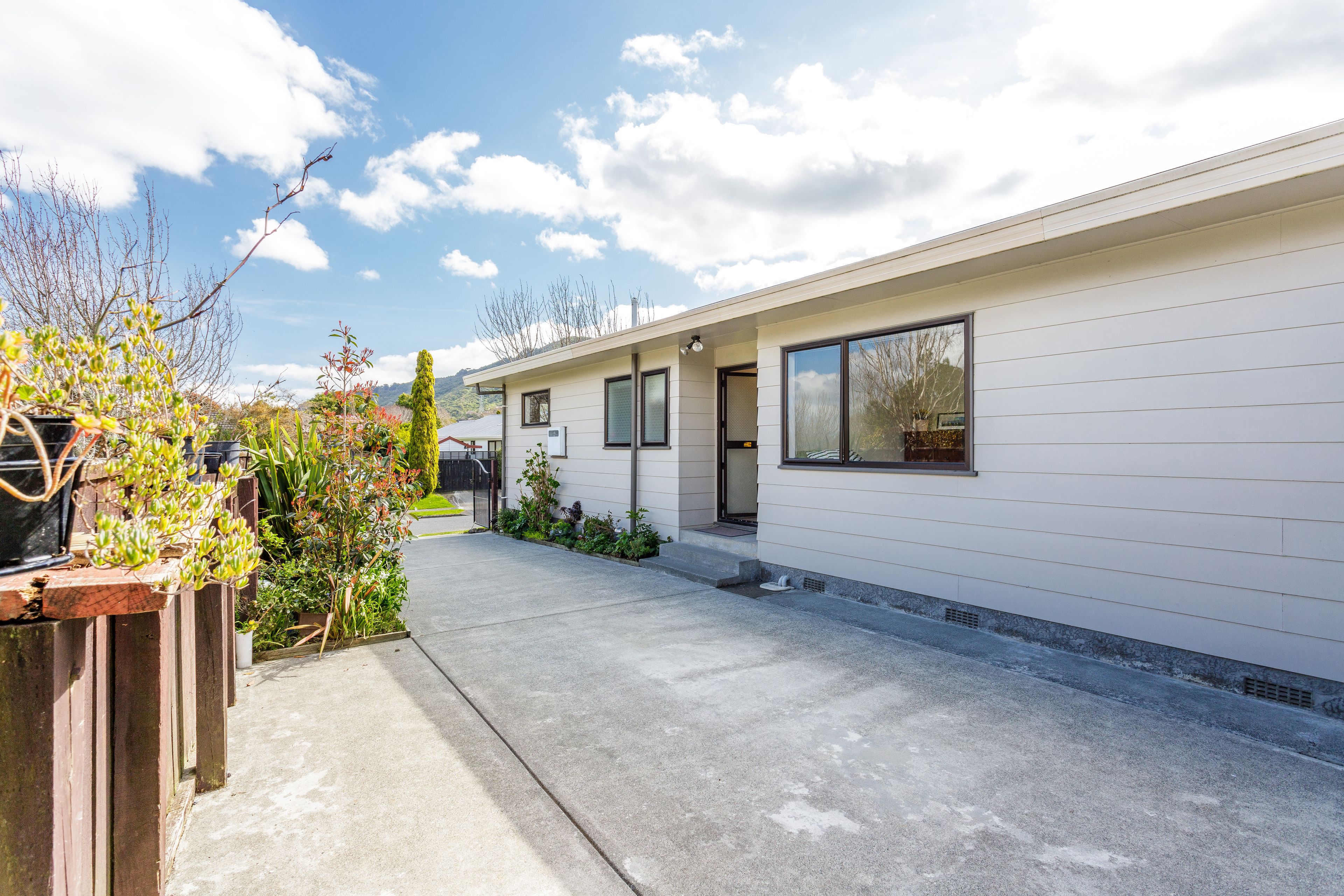 Photo 18 of 14 Delaware Grove, Tōtara Park, Upper Hutt
