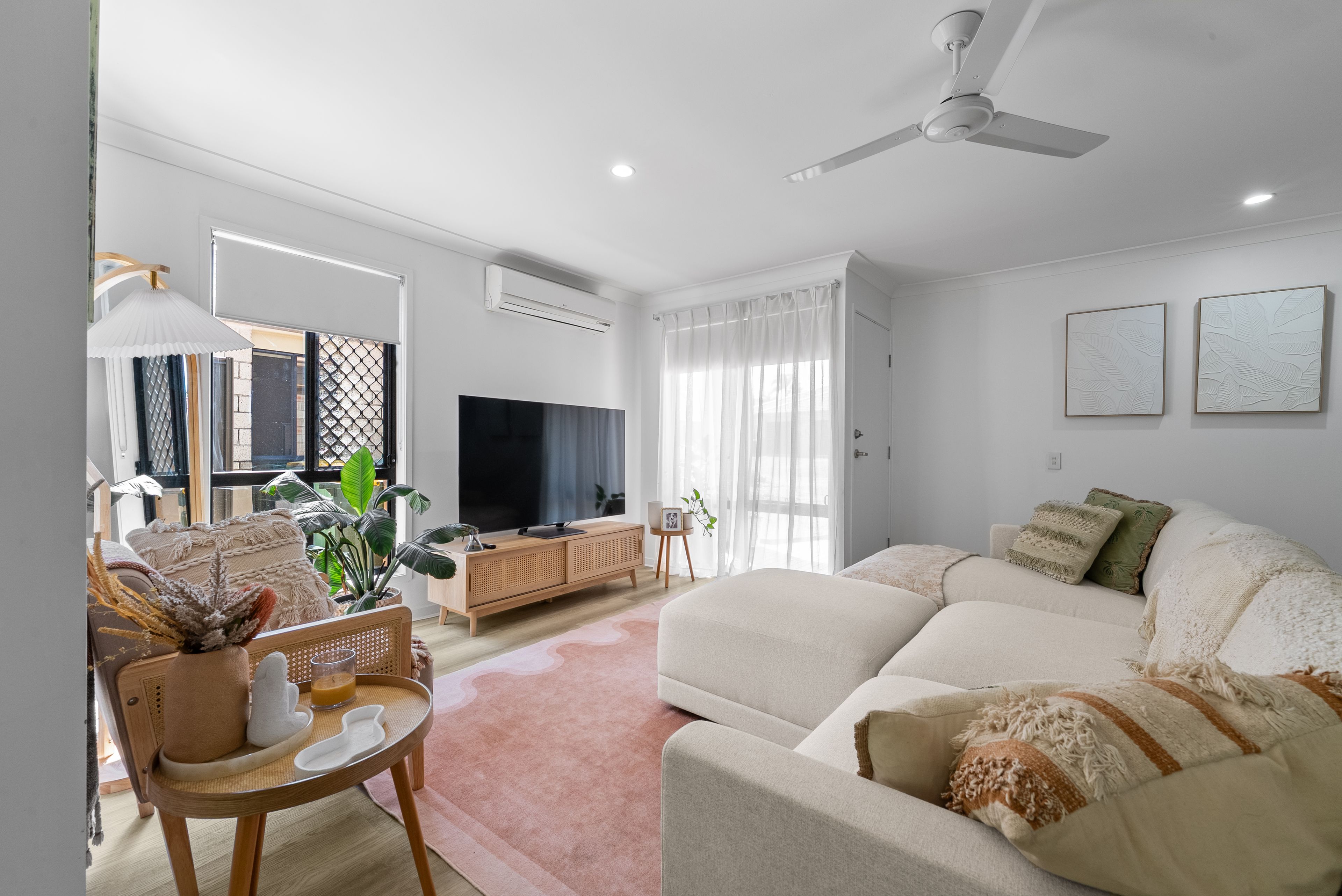 38/24 Amsonia Court — photo 7 of 18