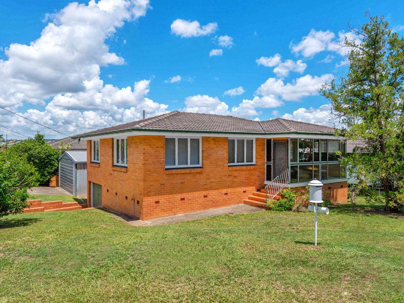 2 Ilford Street, Gordon Park, QLD 4031