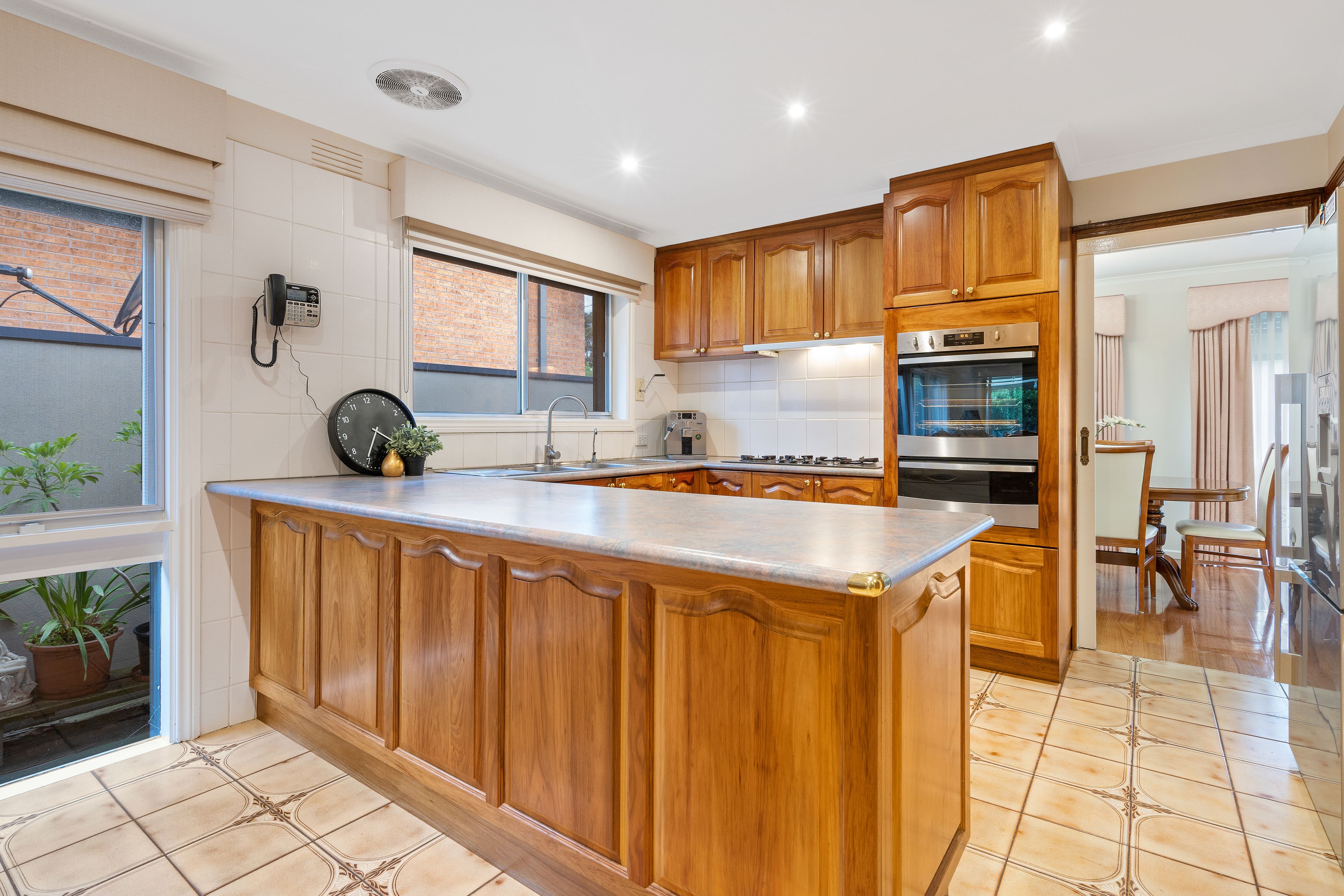 24 Oxley Avenue, Bundoora, VIC 3083