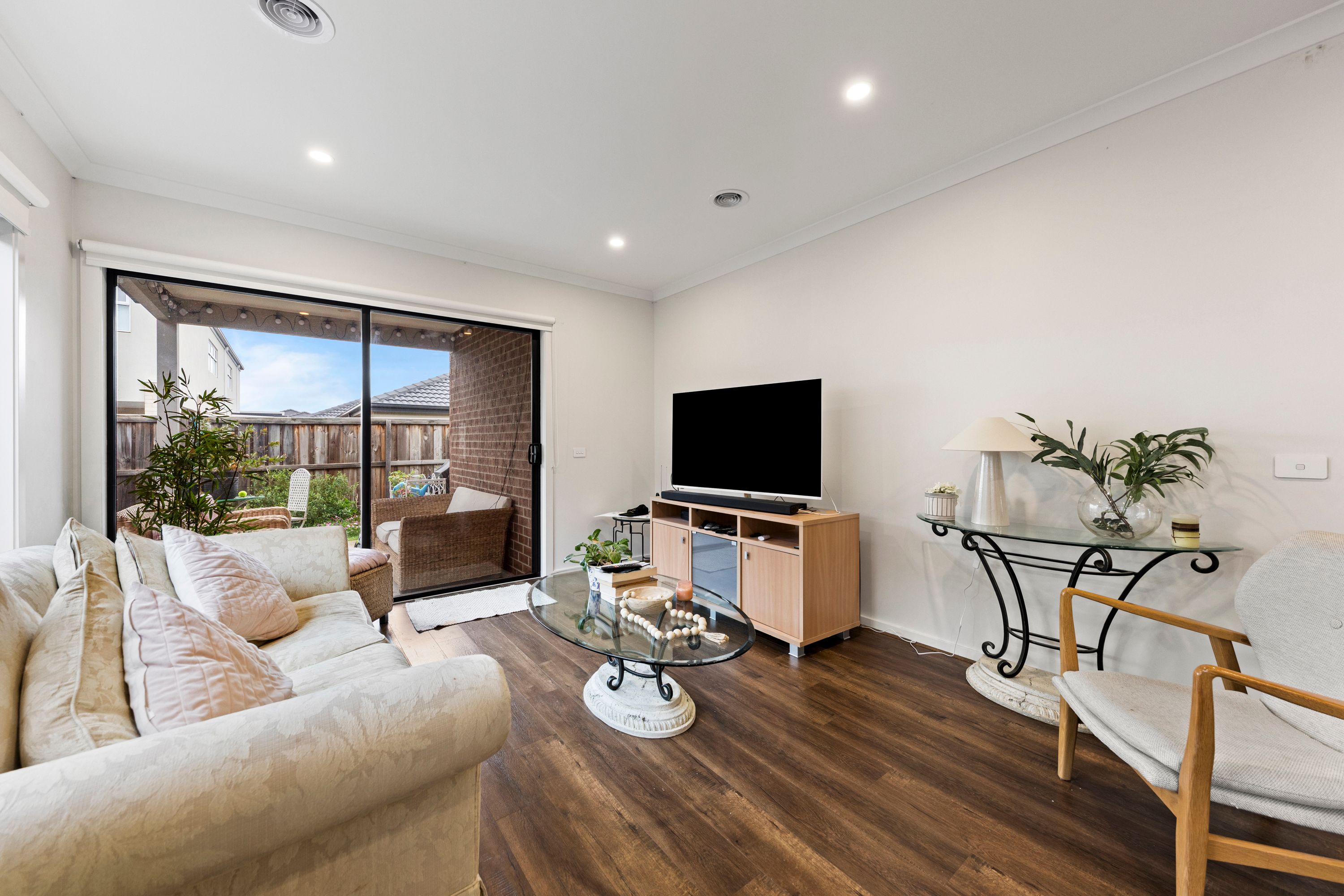 2 Bauera Road — photo 9 of 25