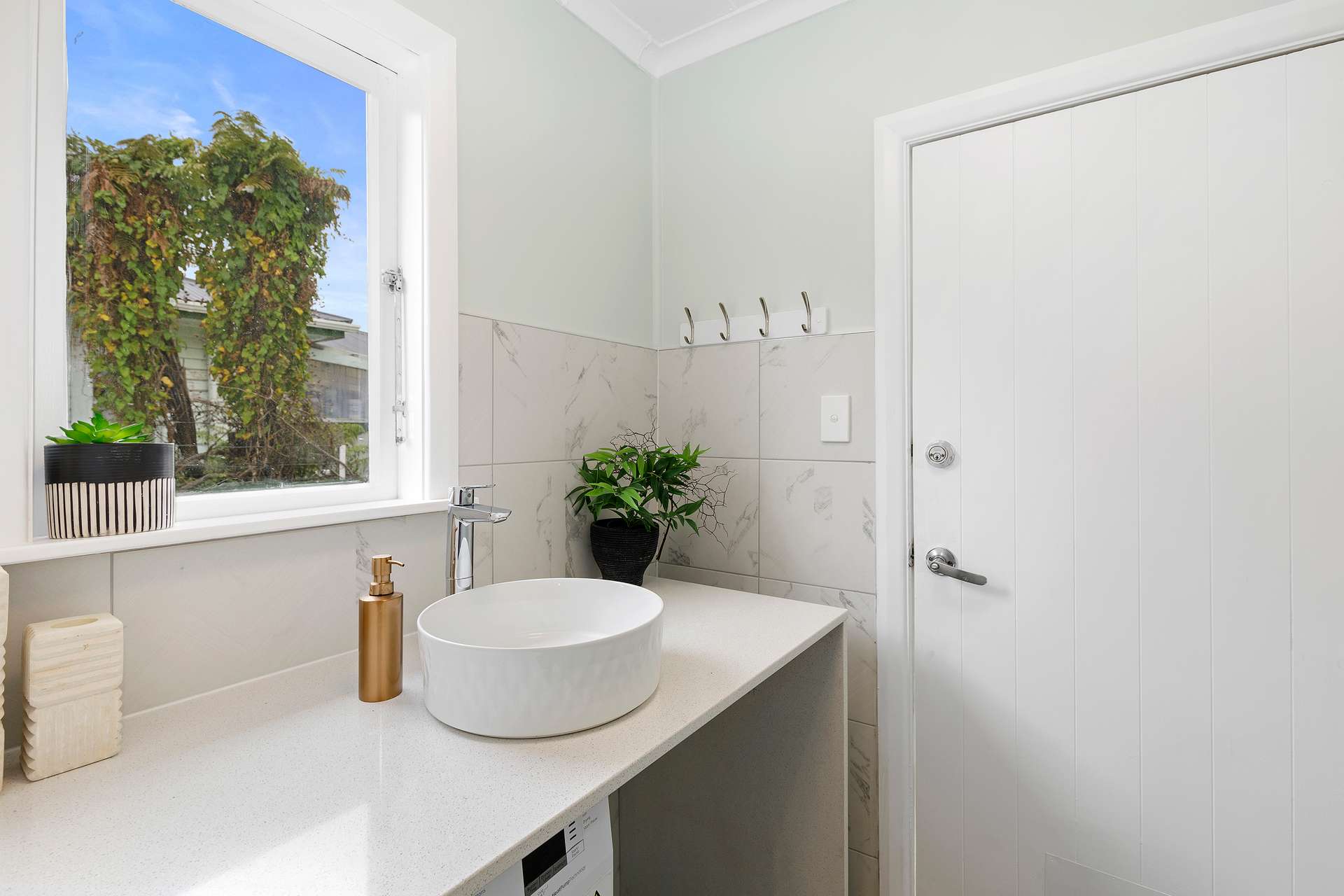 49 Bledisloe Crescent photo 10