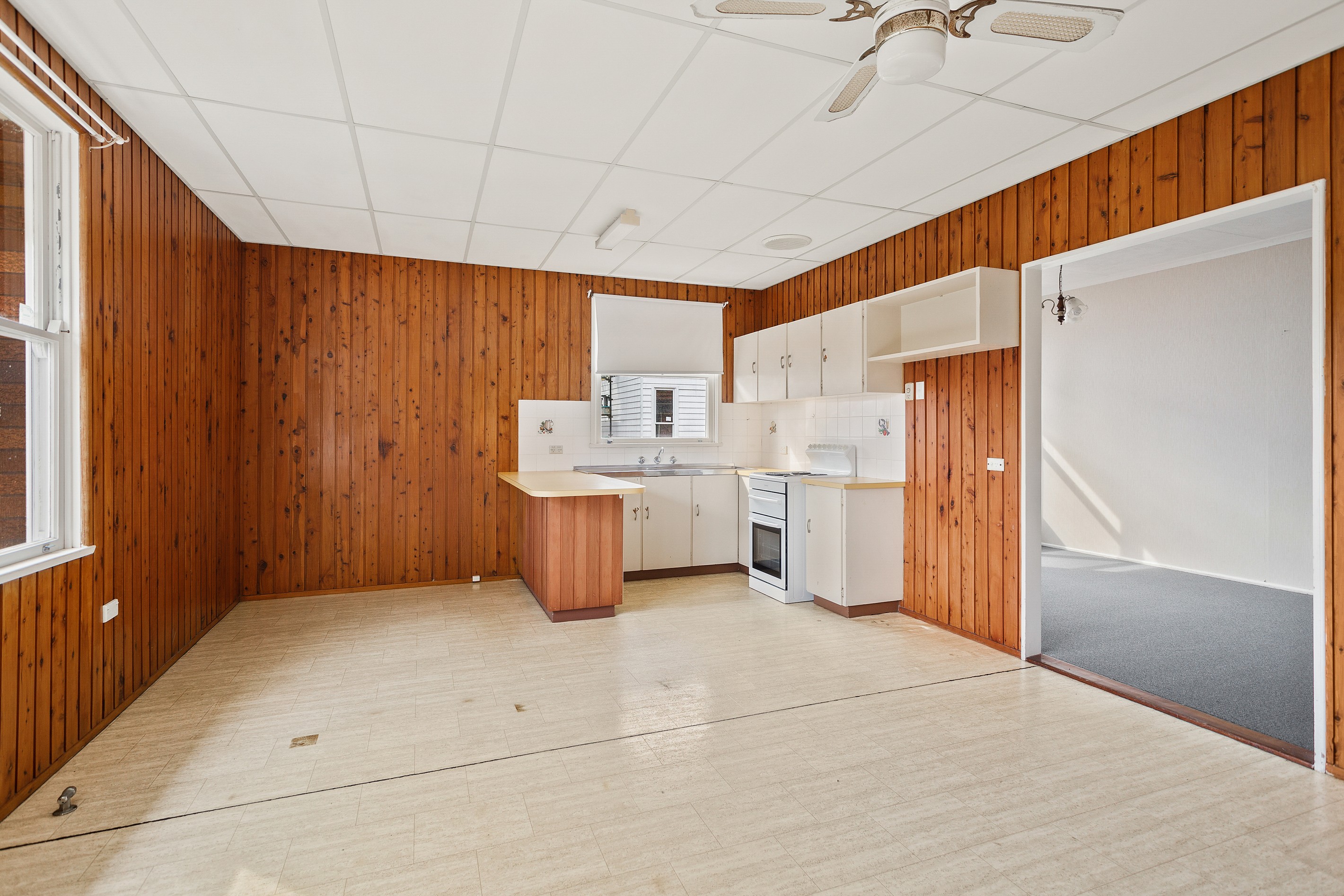 2/10 Headland Parade, Barrack Point, NSW 2528