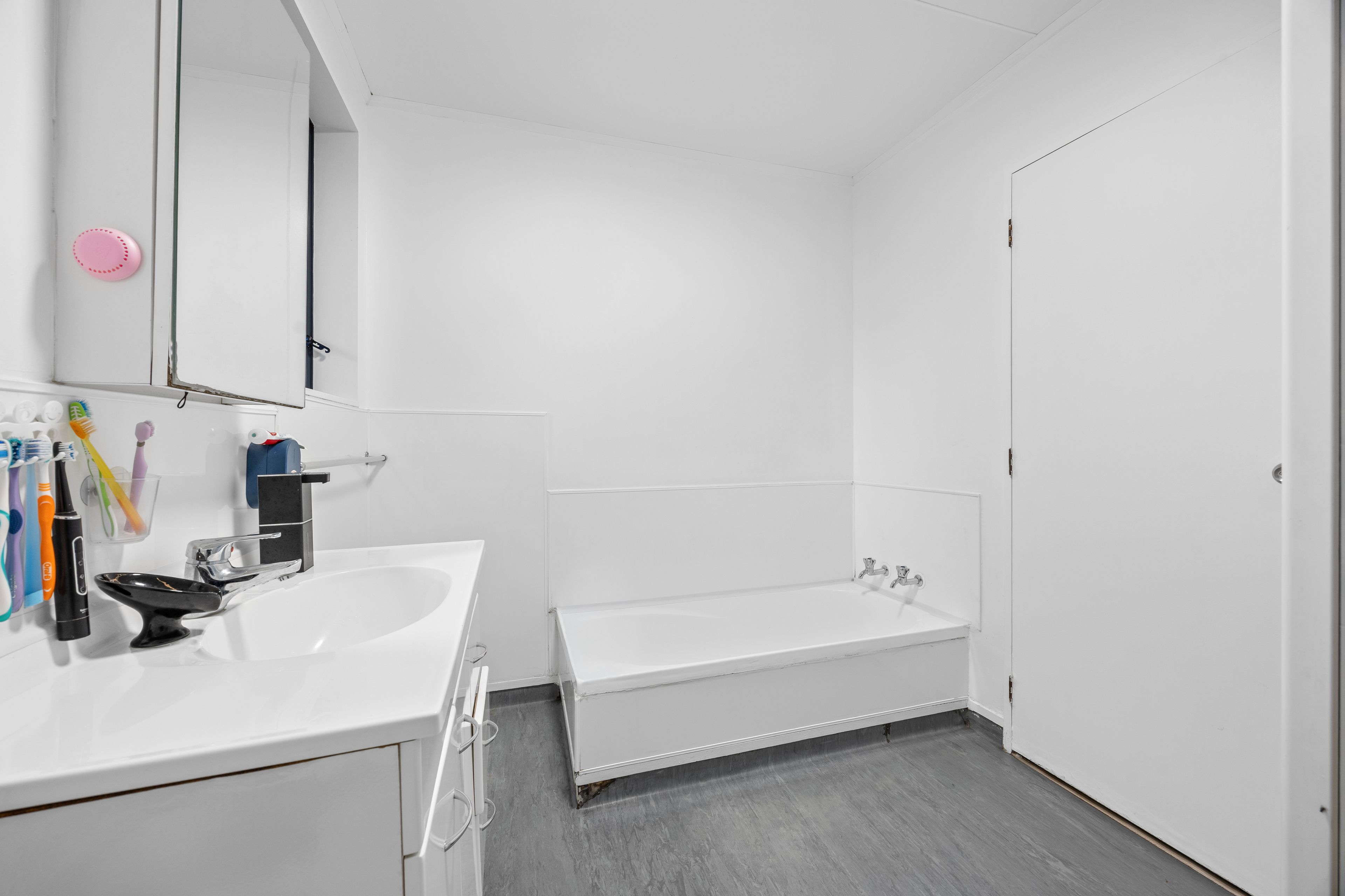 29 Woodbank Drive, Glen Eden, Waitakere City