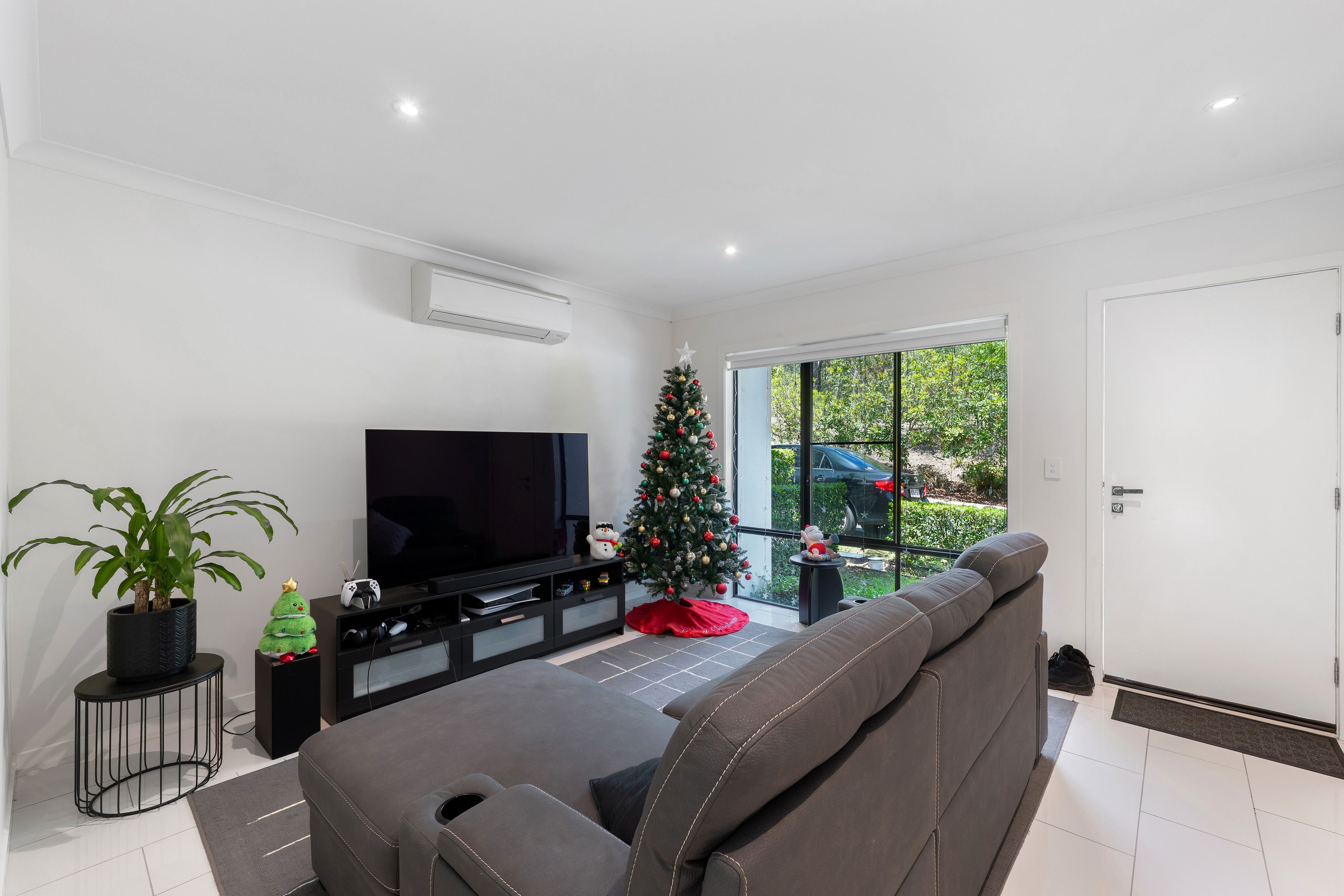55/1 Residences Circuit, Pimpama, QLD 4209