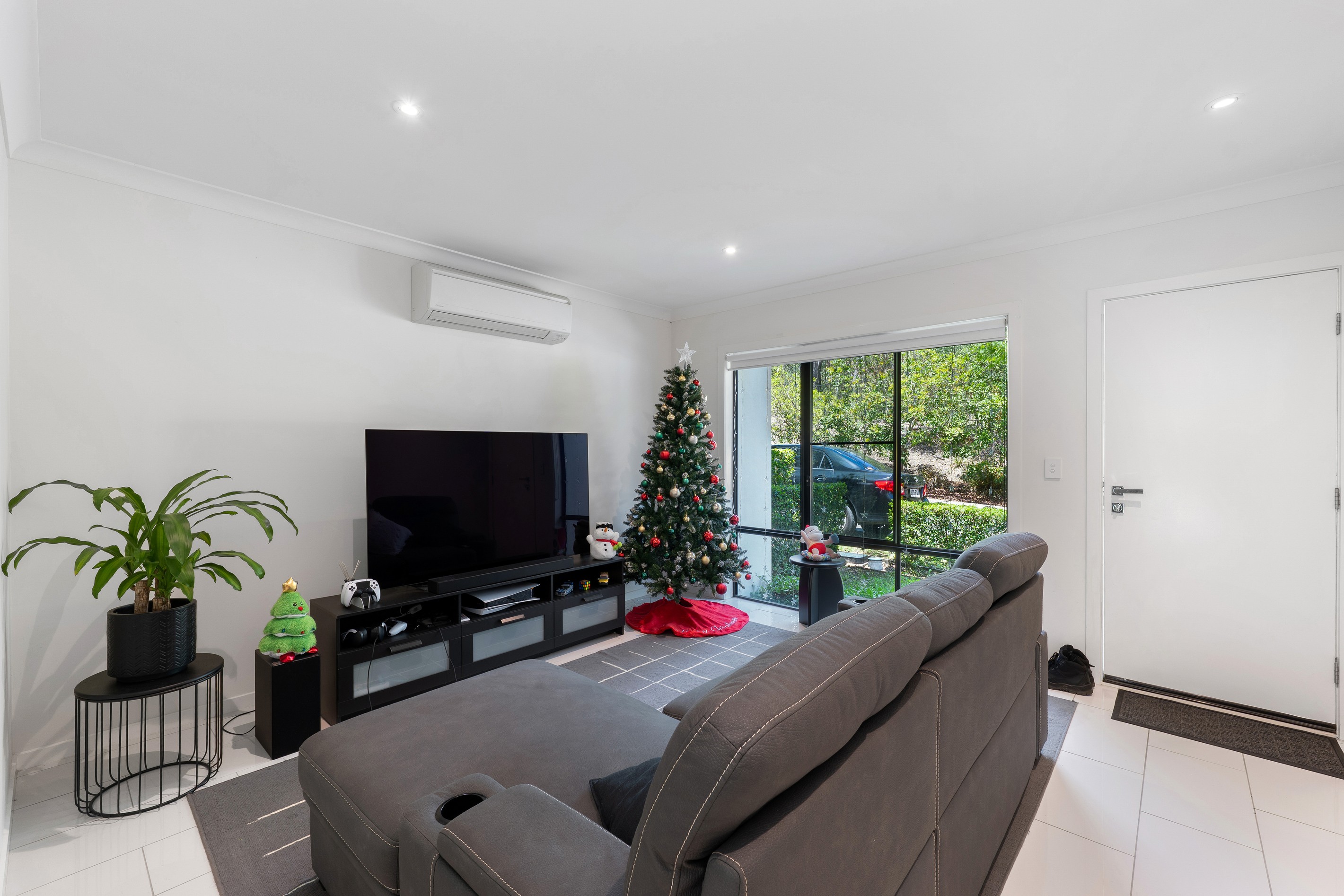 55/1 Residences Circuit, Pimpama, QLD 4209