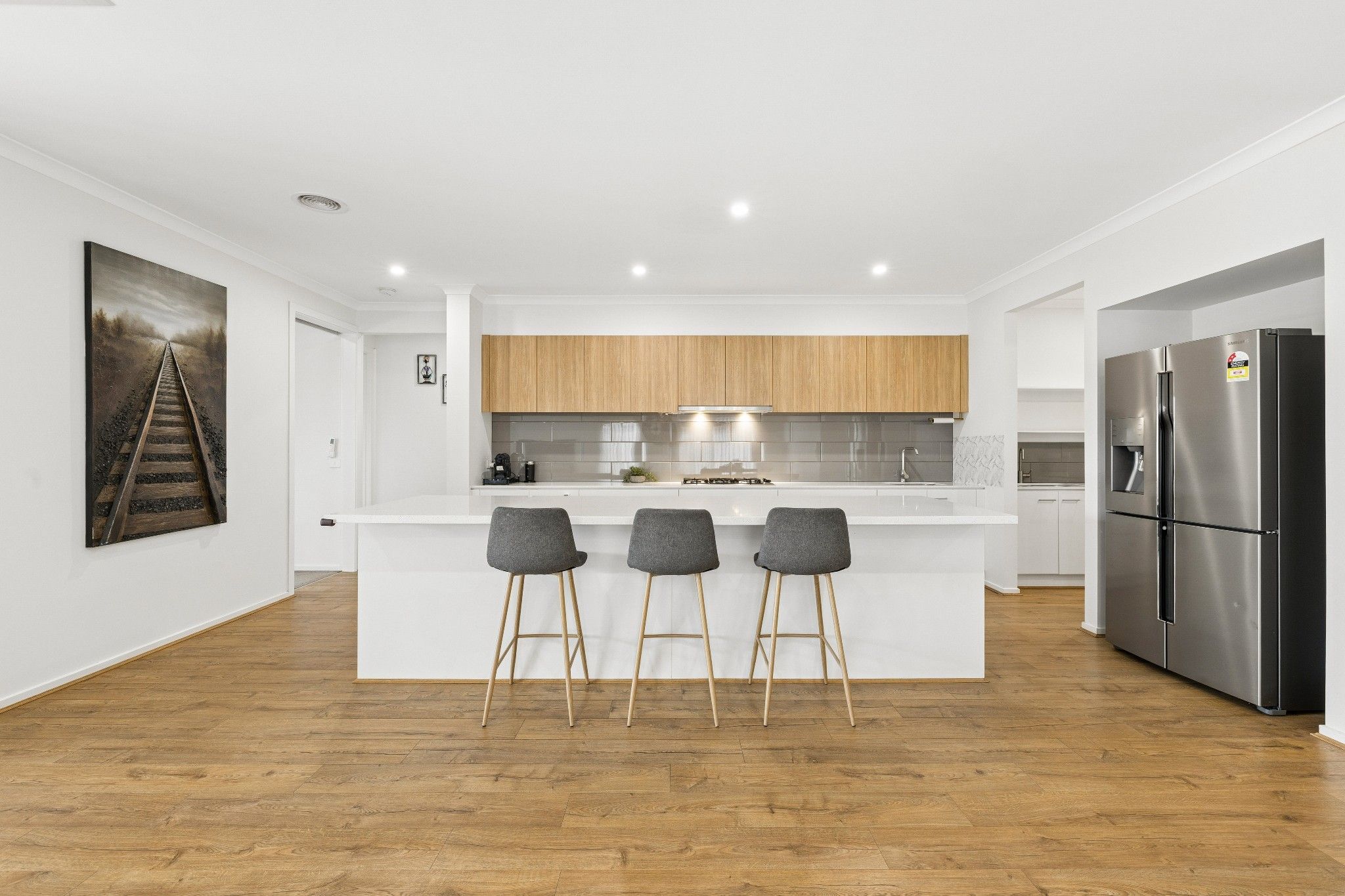 8 Lenigas Crescent — photo 7 of 30