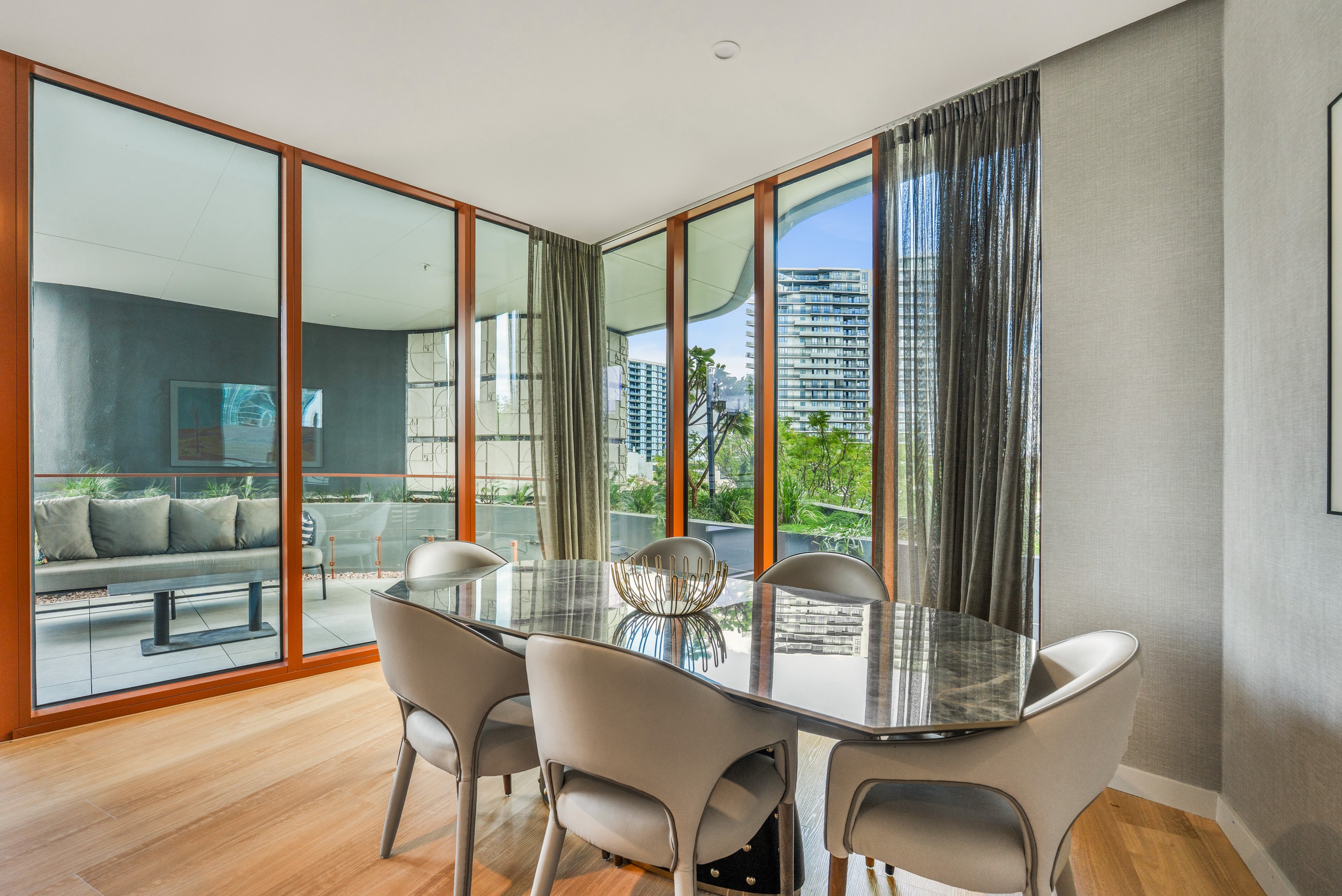 212/10 Forbes Road, Applecross, WA 6153