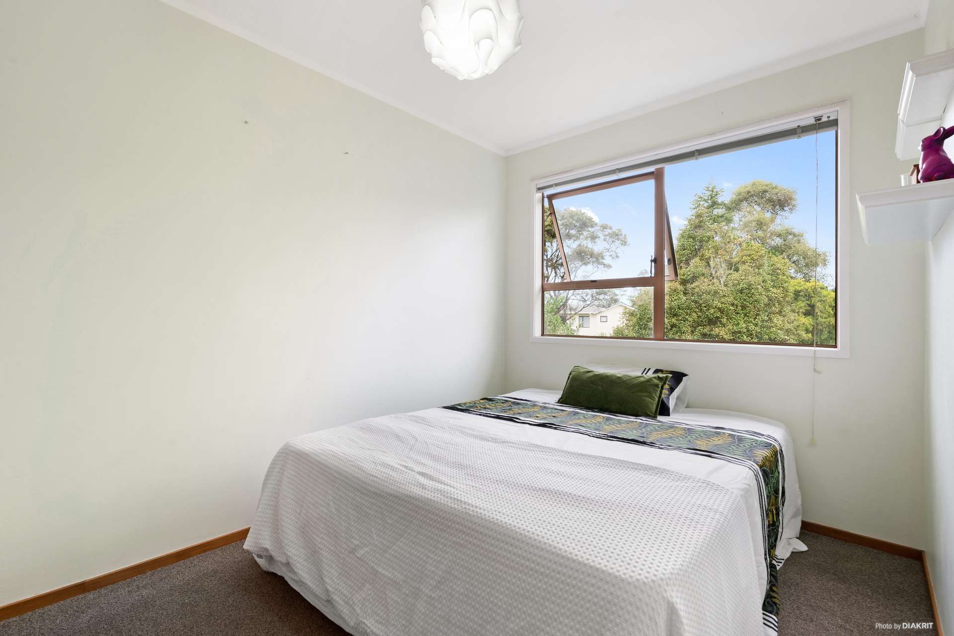 7 Wainoni Place photo 18