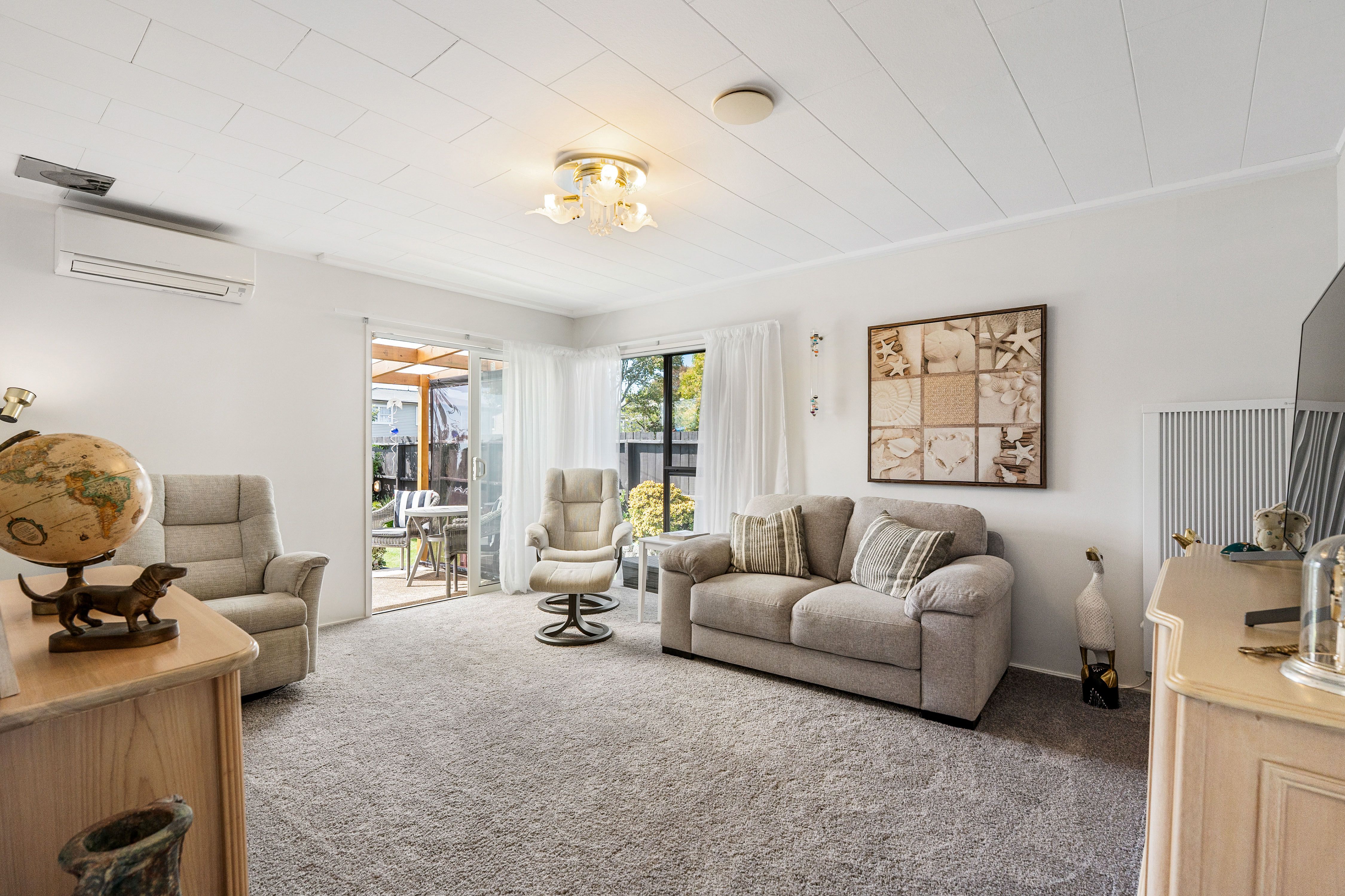 1/86 Stanley Road, Glenfield, North Shore City