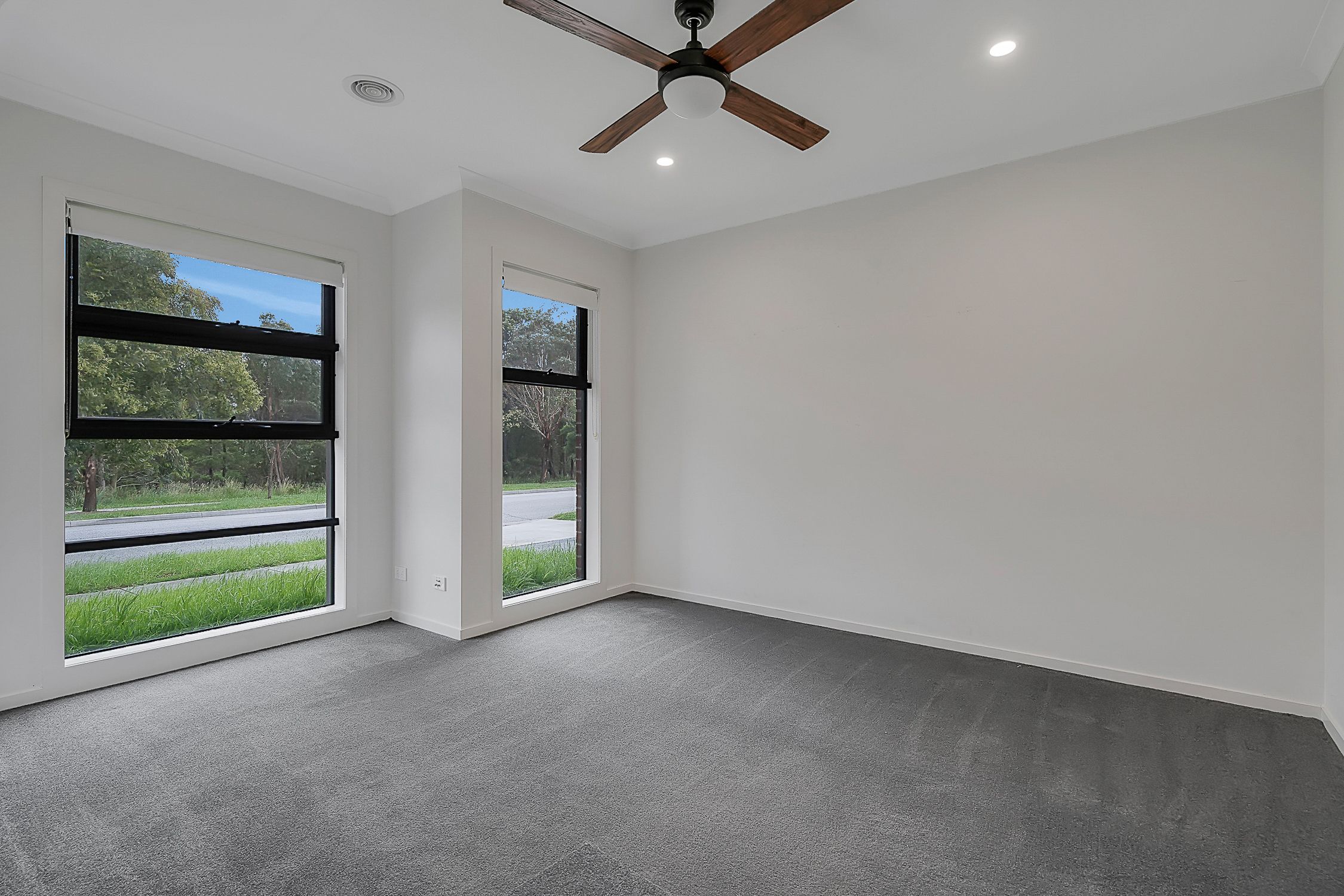 18 Poe Circuit, Officer, VIC 3809