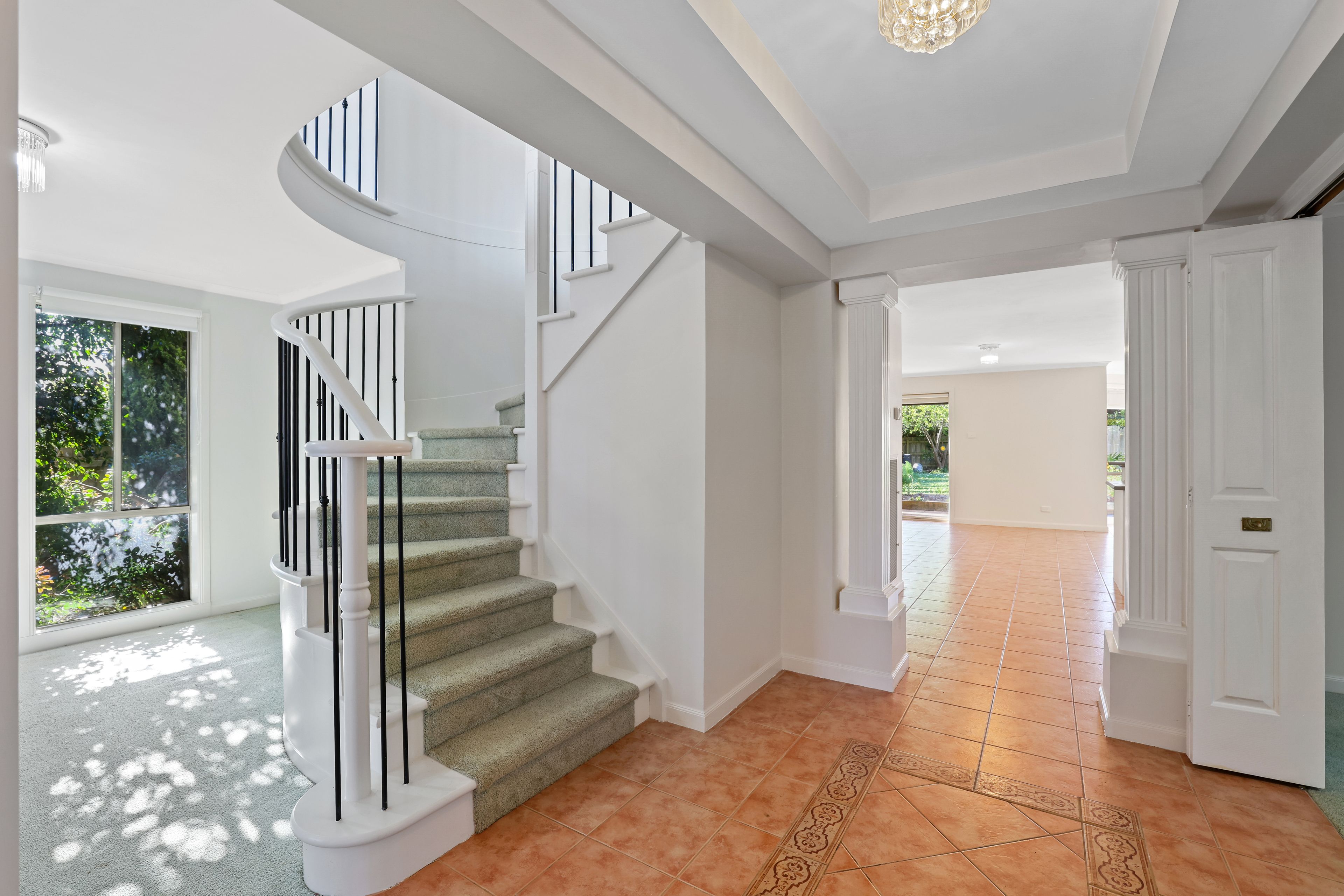 2 Hakea Court — photo 2 of 28