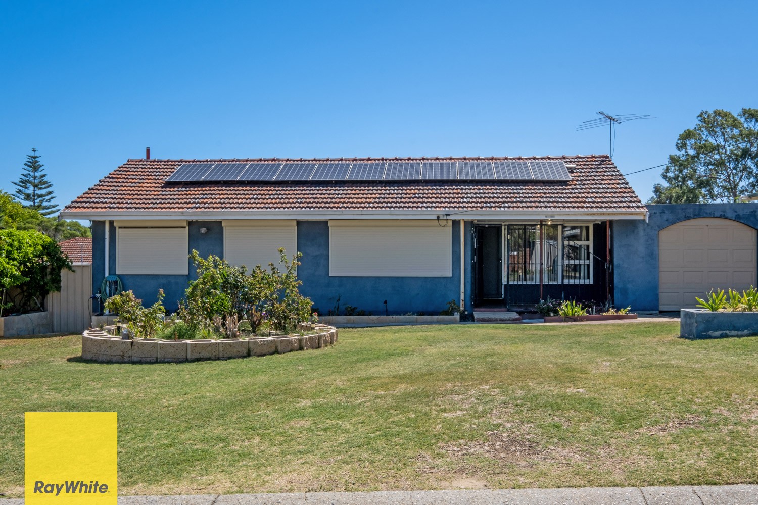3 Denston Way, Girrawheen, WA 6064