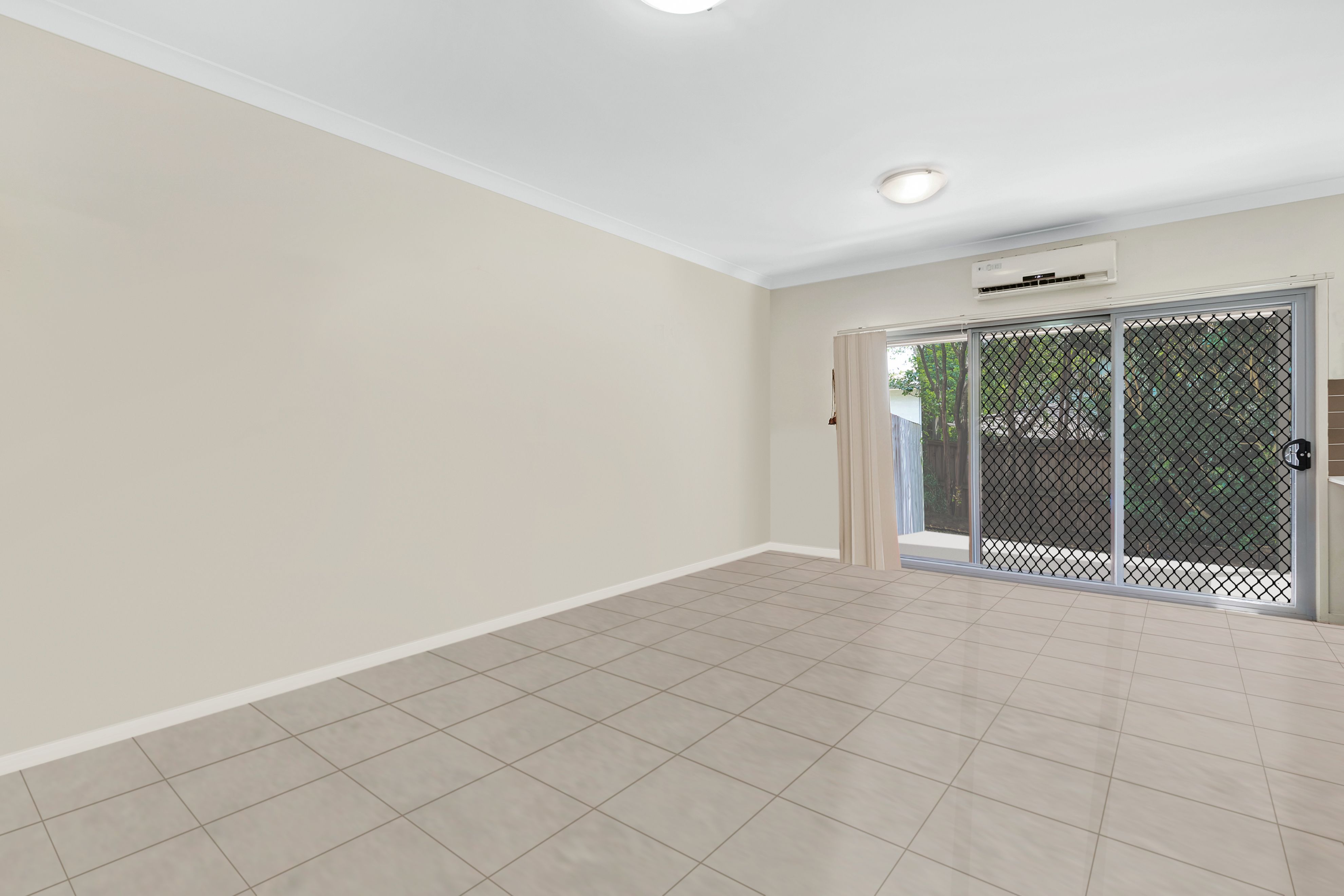 4/90 Jutland Street, Oxley, QLD 4075