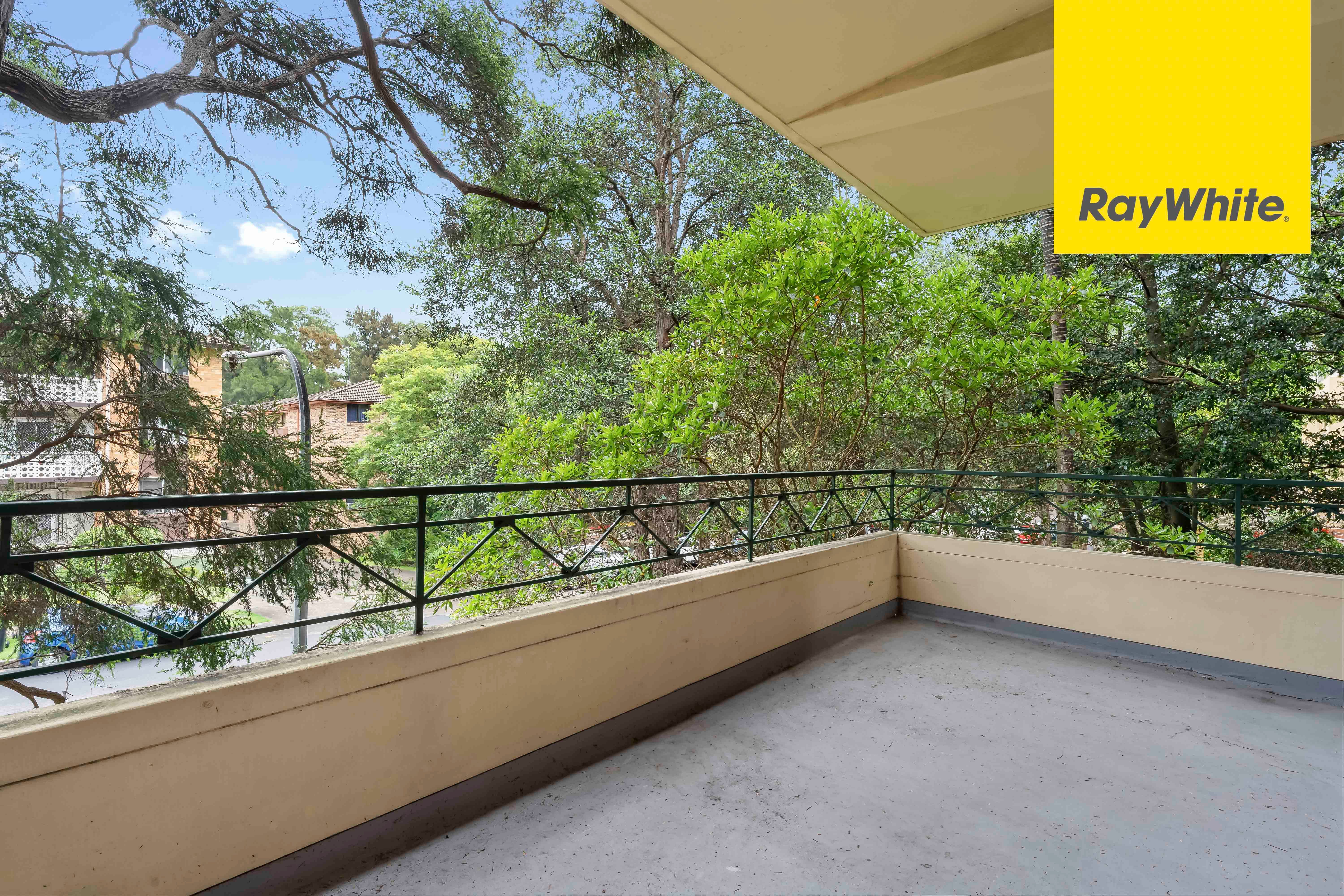 8/23 Bridge Street — photo from Ray White Epping NSW