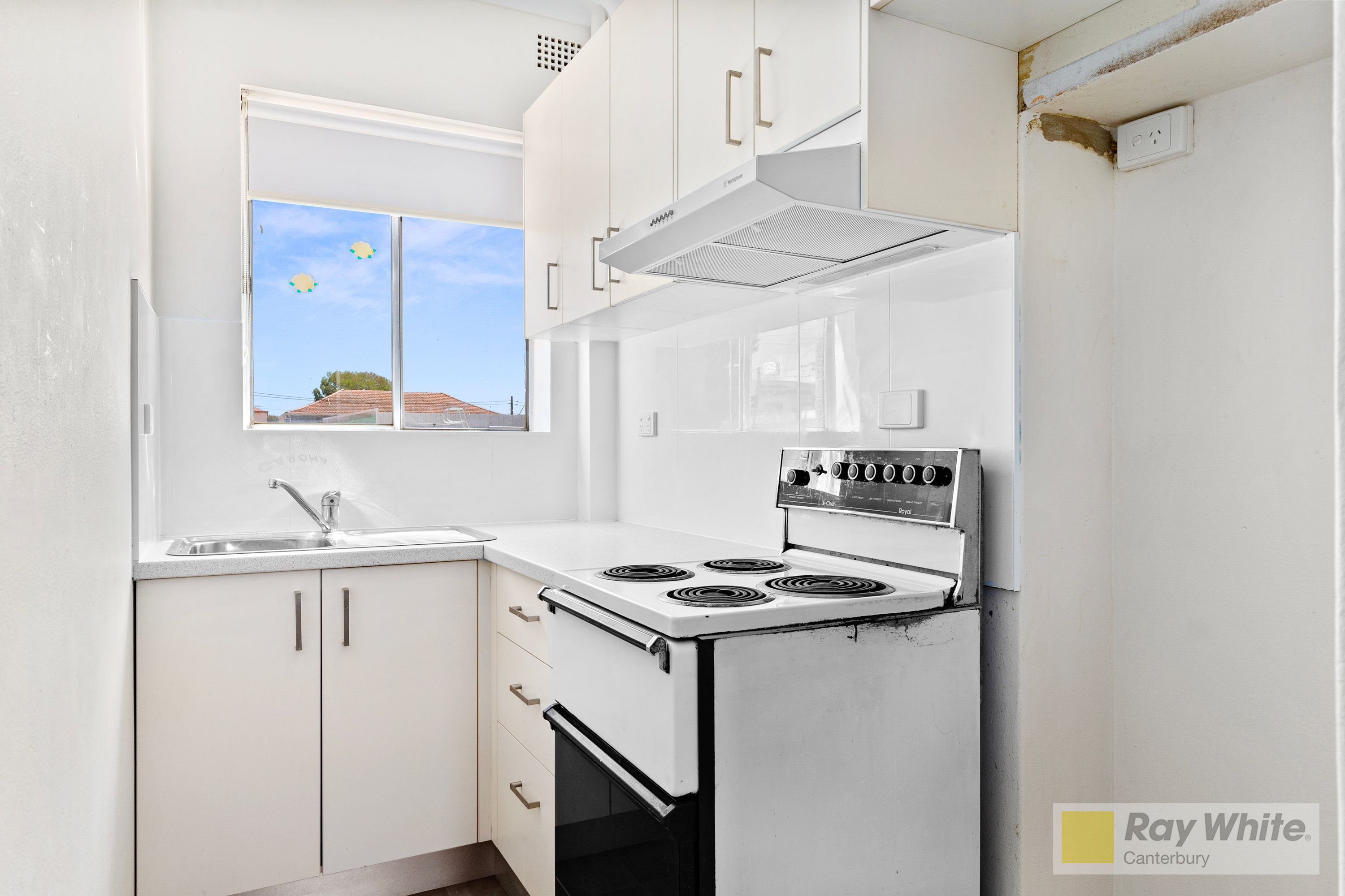 6/2 Howard Street, Canterbury, NSW 2193