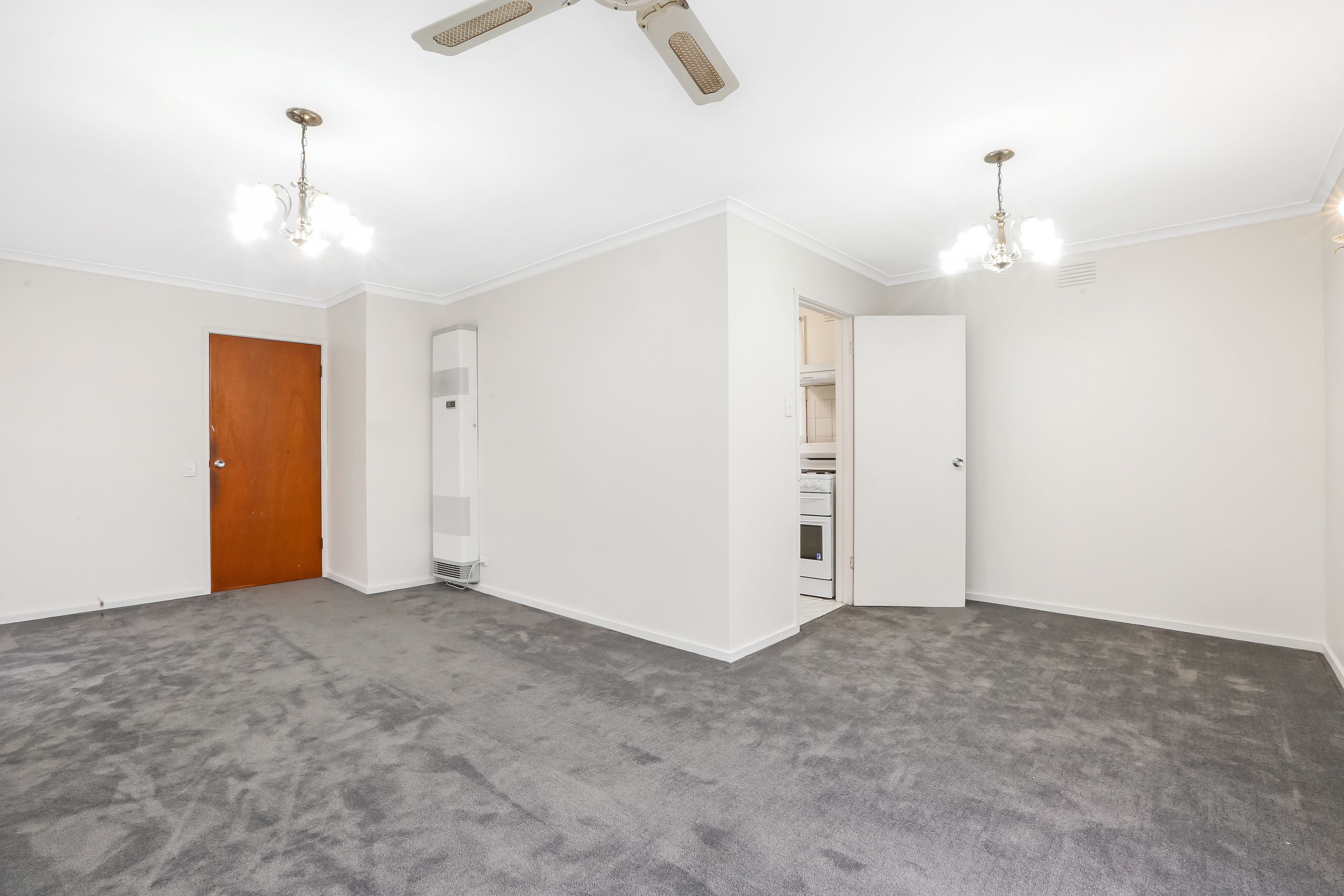 15 Nareen Avenue, Coolaroo, VIC 3048