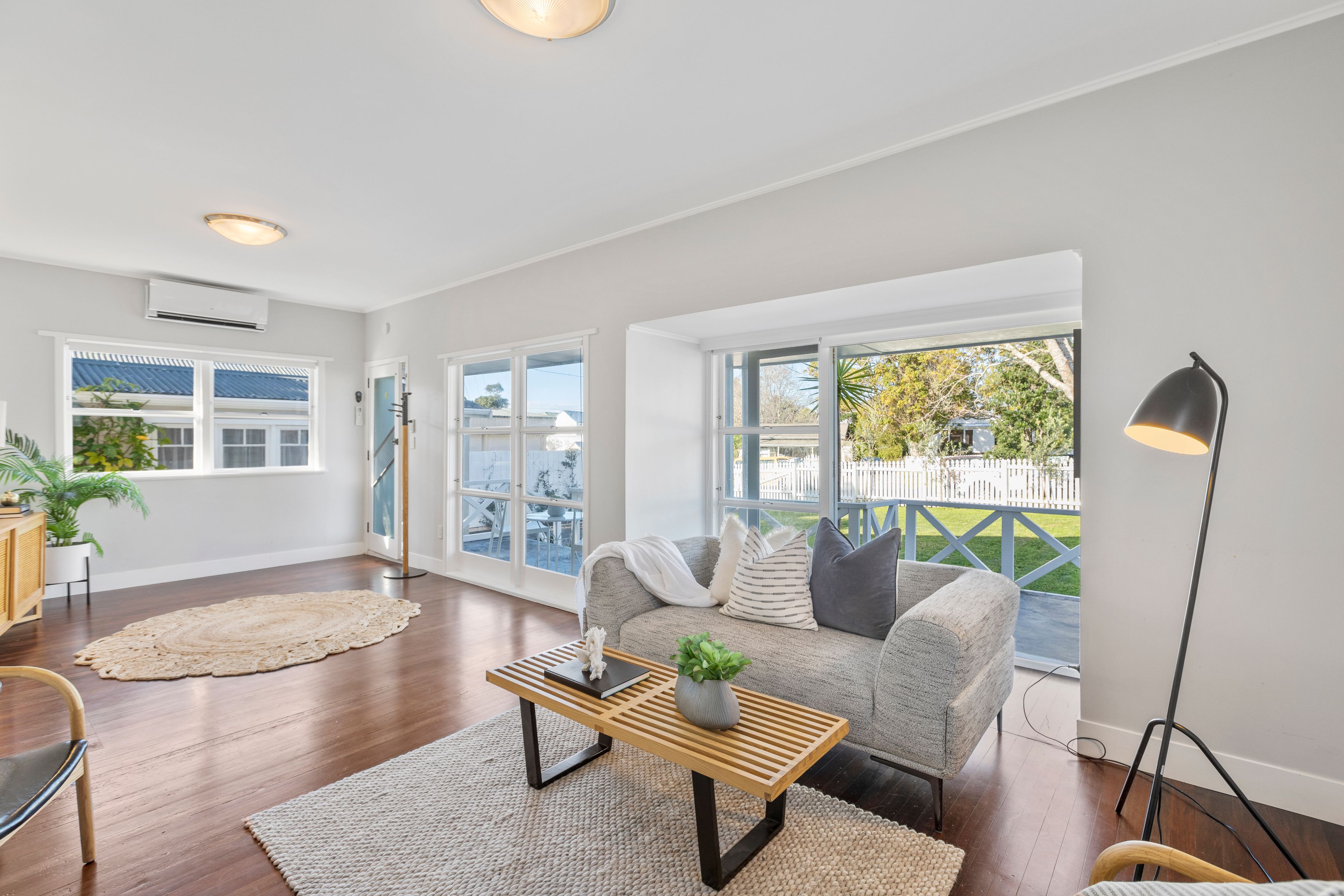 1/12 Gazelle Avenue, Beach Haven, North Shore City