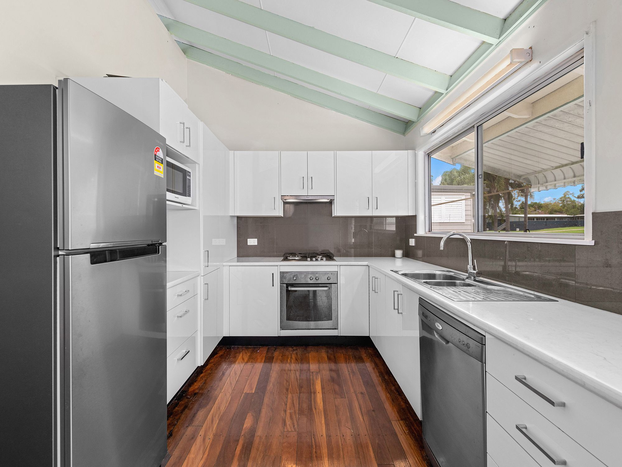 37 Patrol Street, Jamboree Heights, QLD 4074