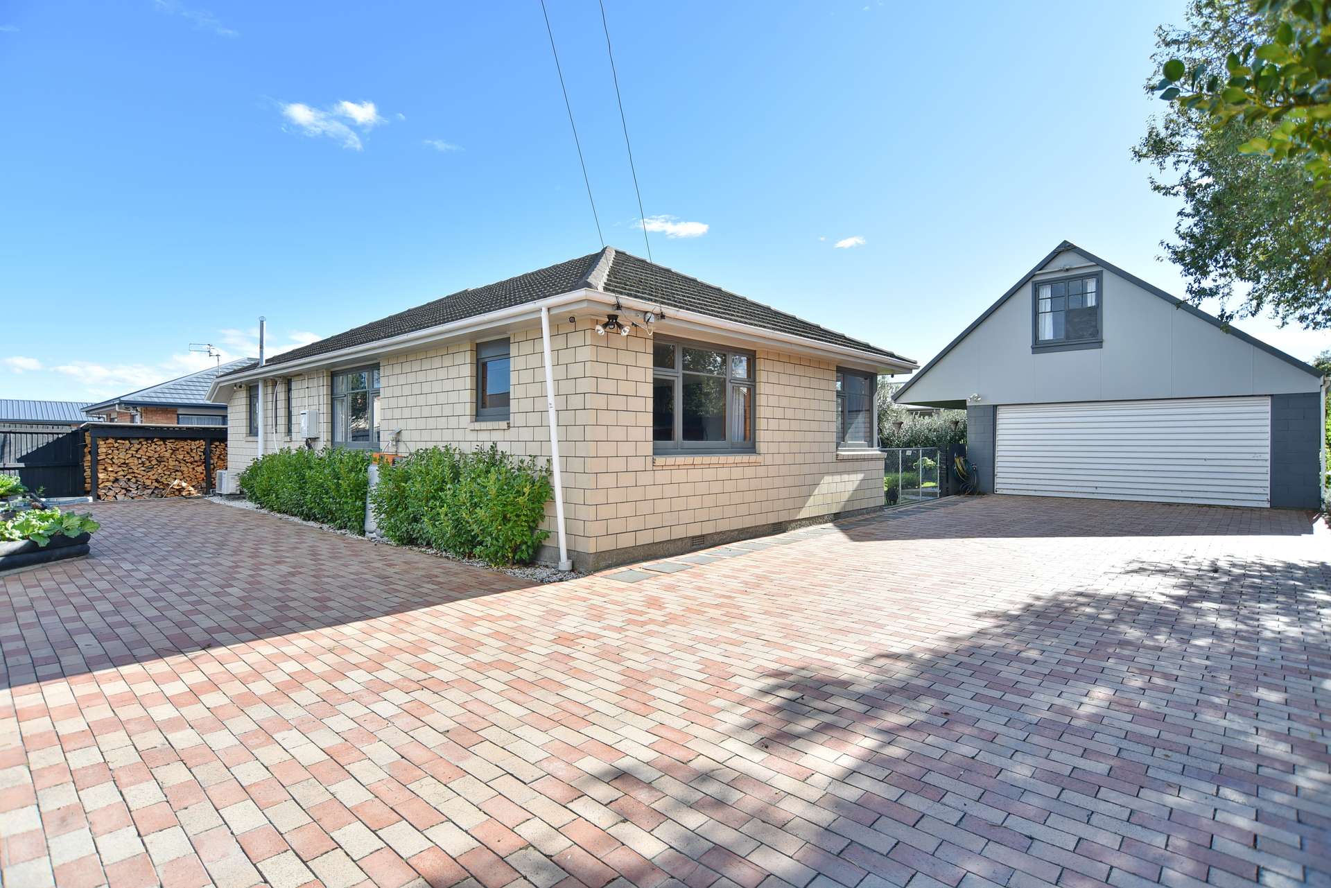 339 Burwood Road photo 0