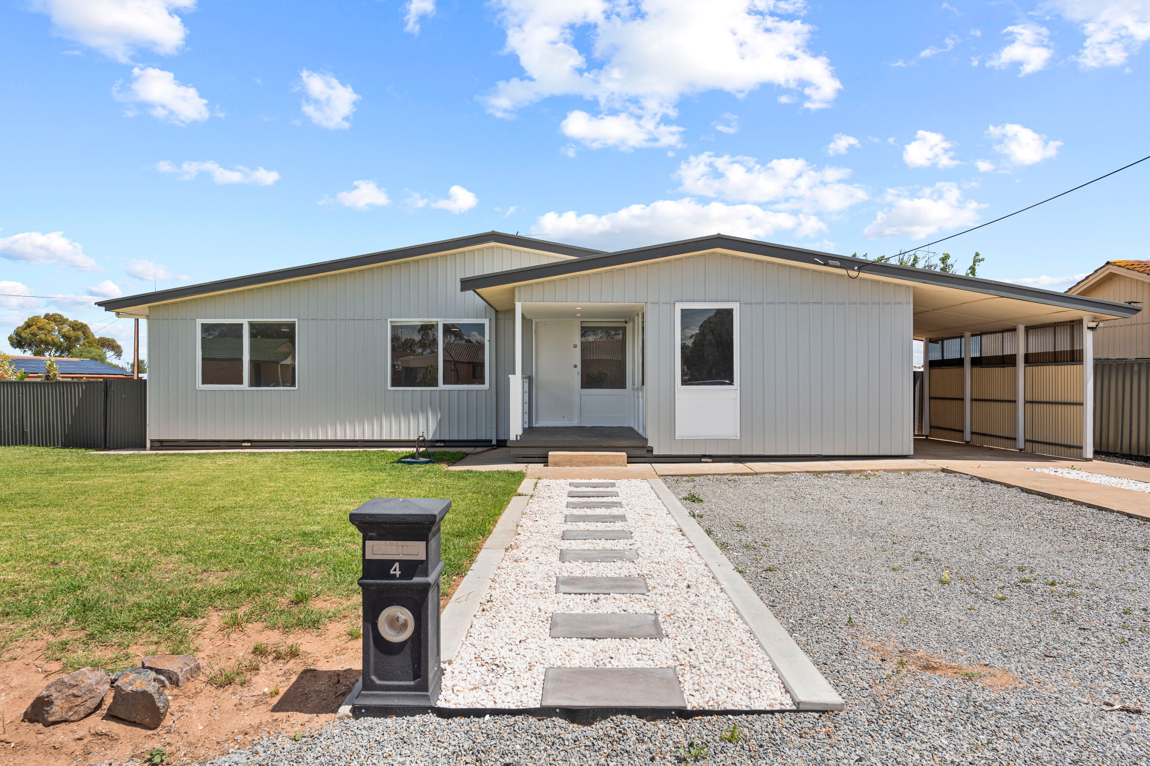 4 Thomas Street — photo from Ray White Yorke Peninsula