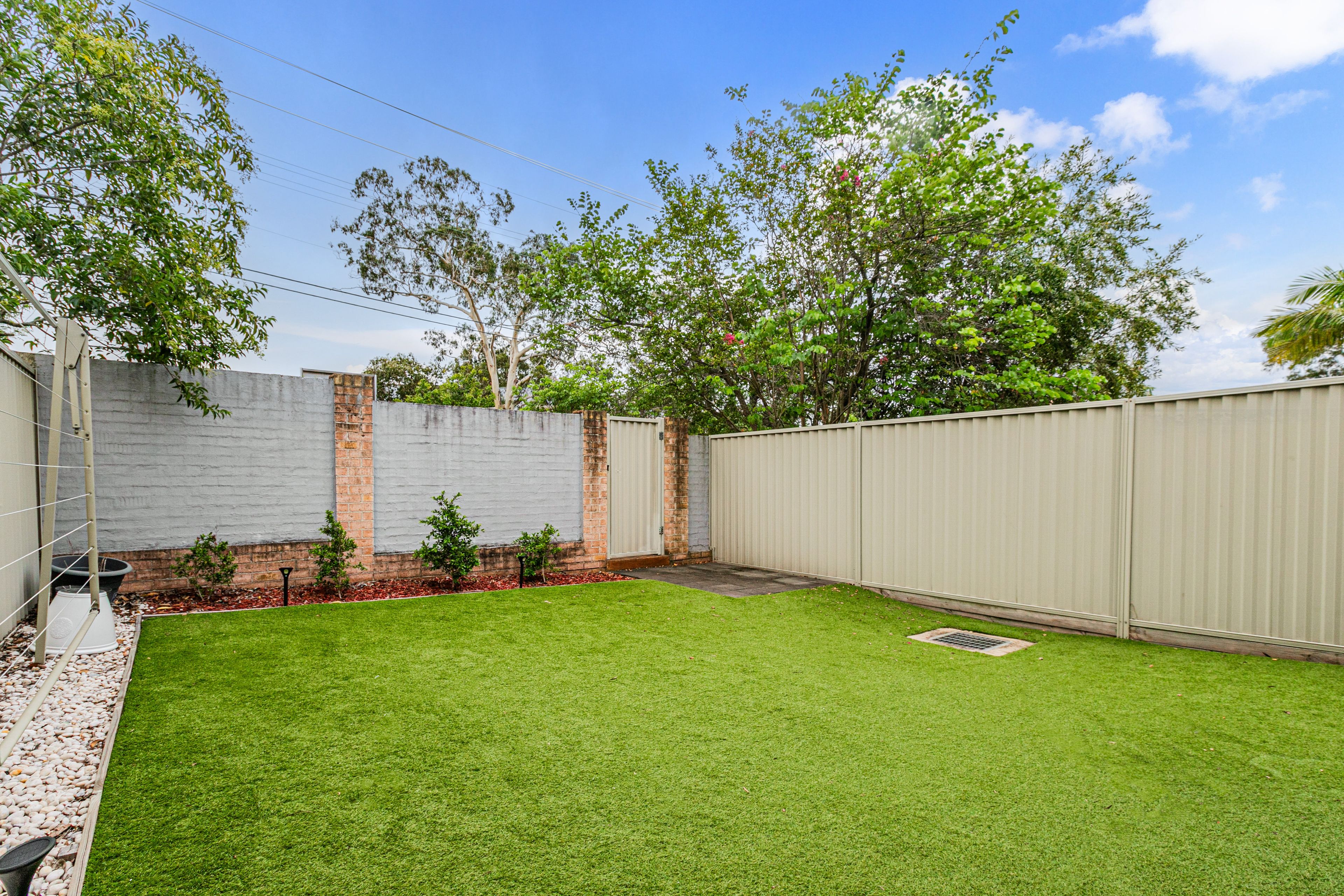 3/4-8 Russell Street — photo 6 of 10